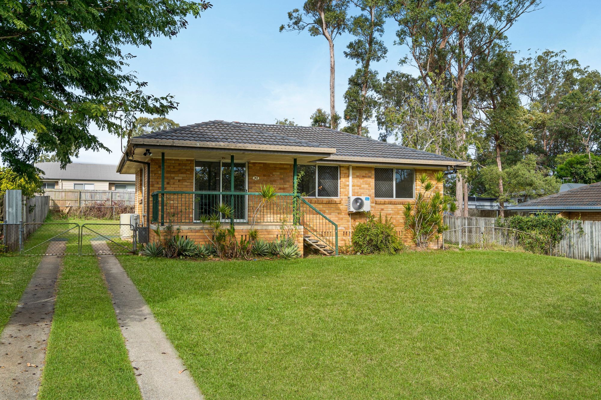 32 Rellam Road, Loganlea, QLD 4131