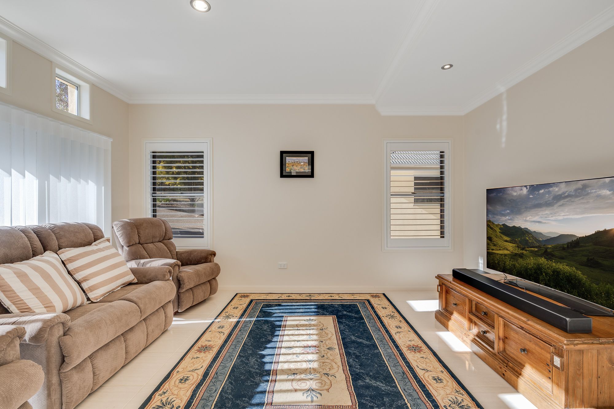 54 Frew Street — photo 8 of 12