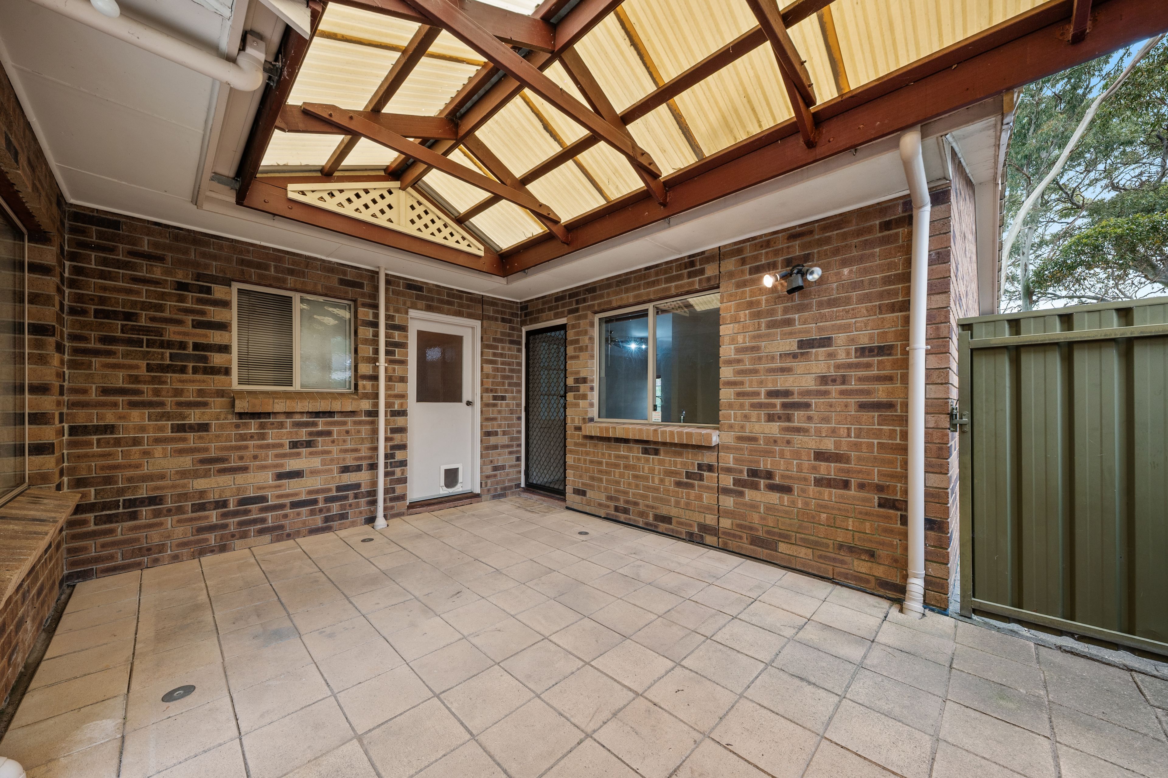 11/11 Thomas Drive — photo 8 of 10