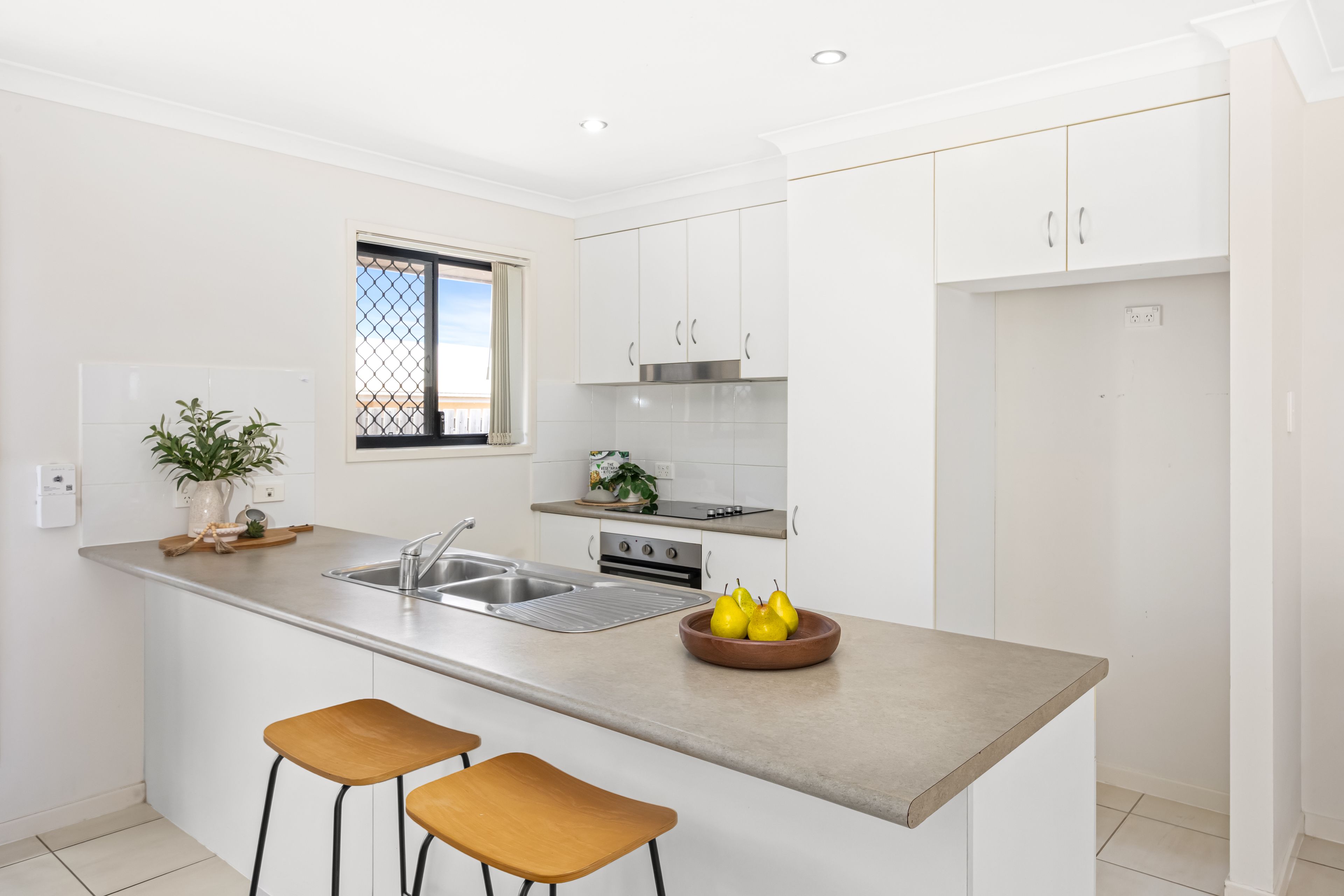 25 Amy Street — photo 4 of 12