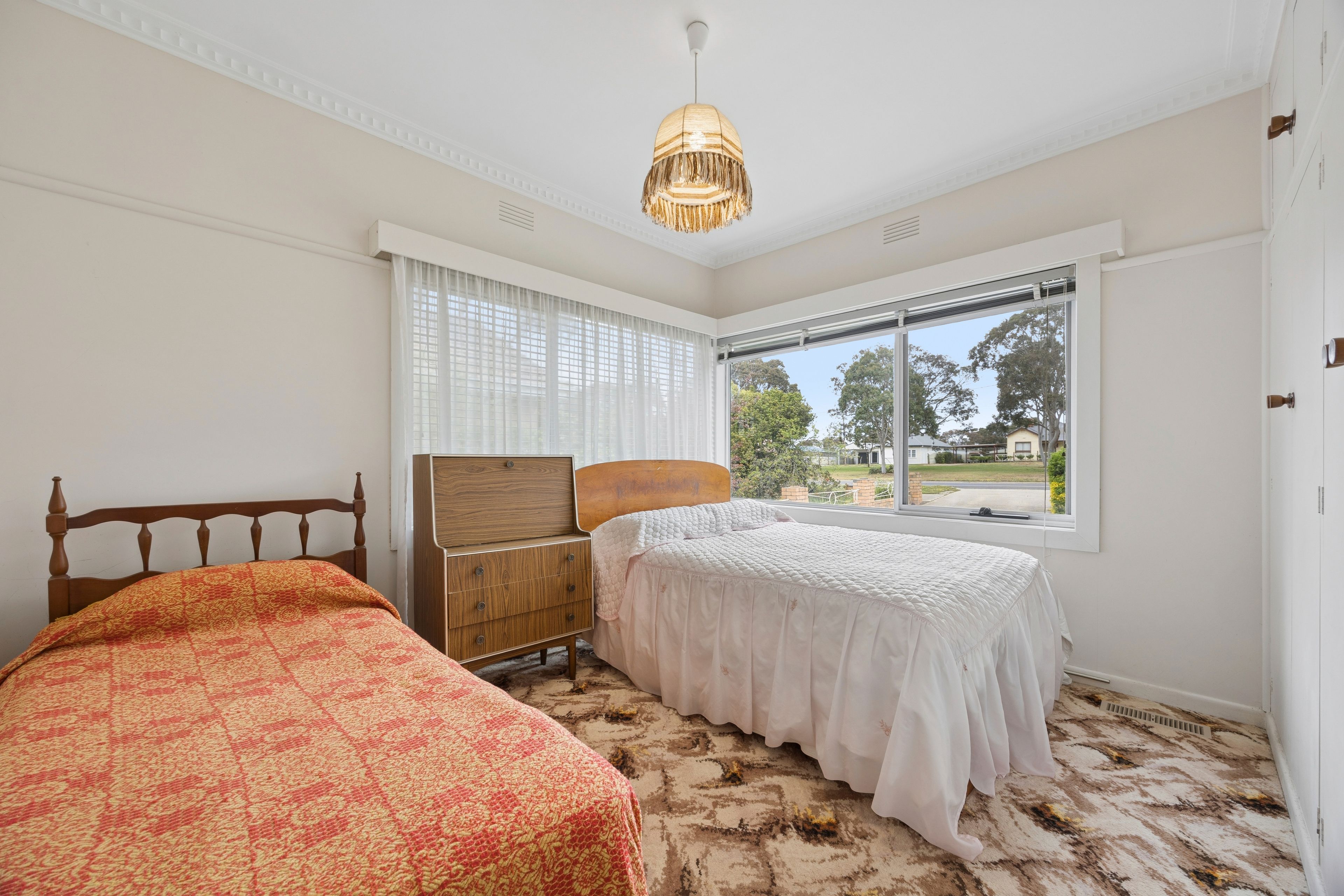 76 High Street — photo 10 of 14