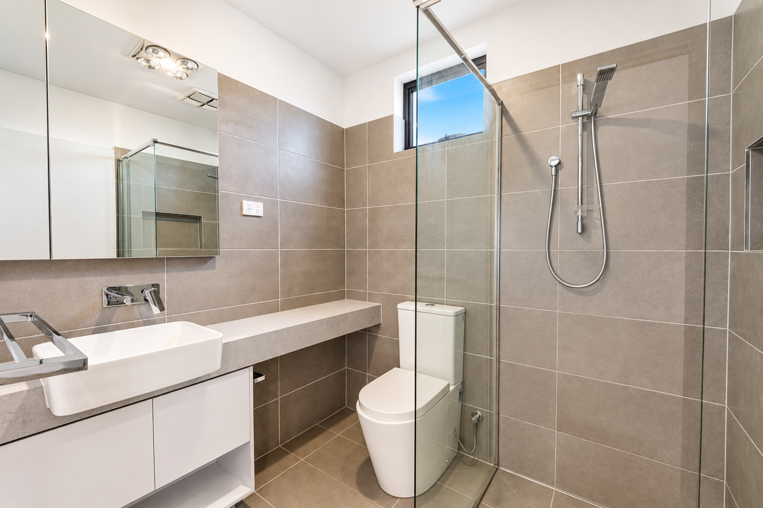 15 Banksia Way — photo 7 of 8