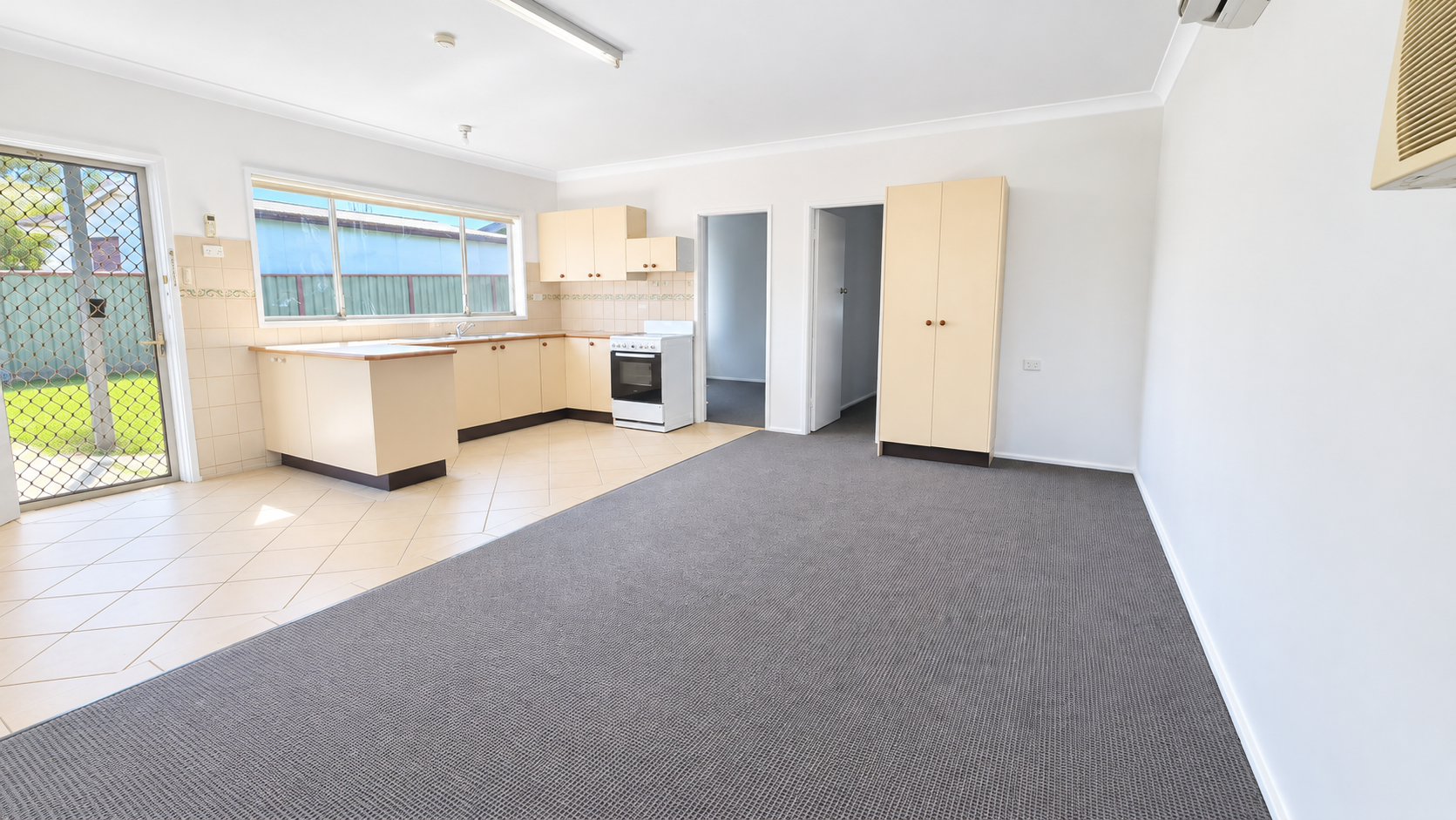 13 Coonanga Avenue, Budgewoi, NSW 2262
