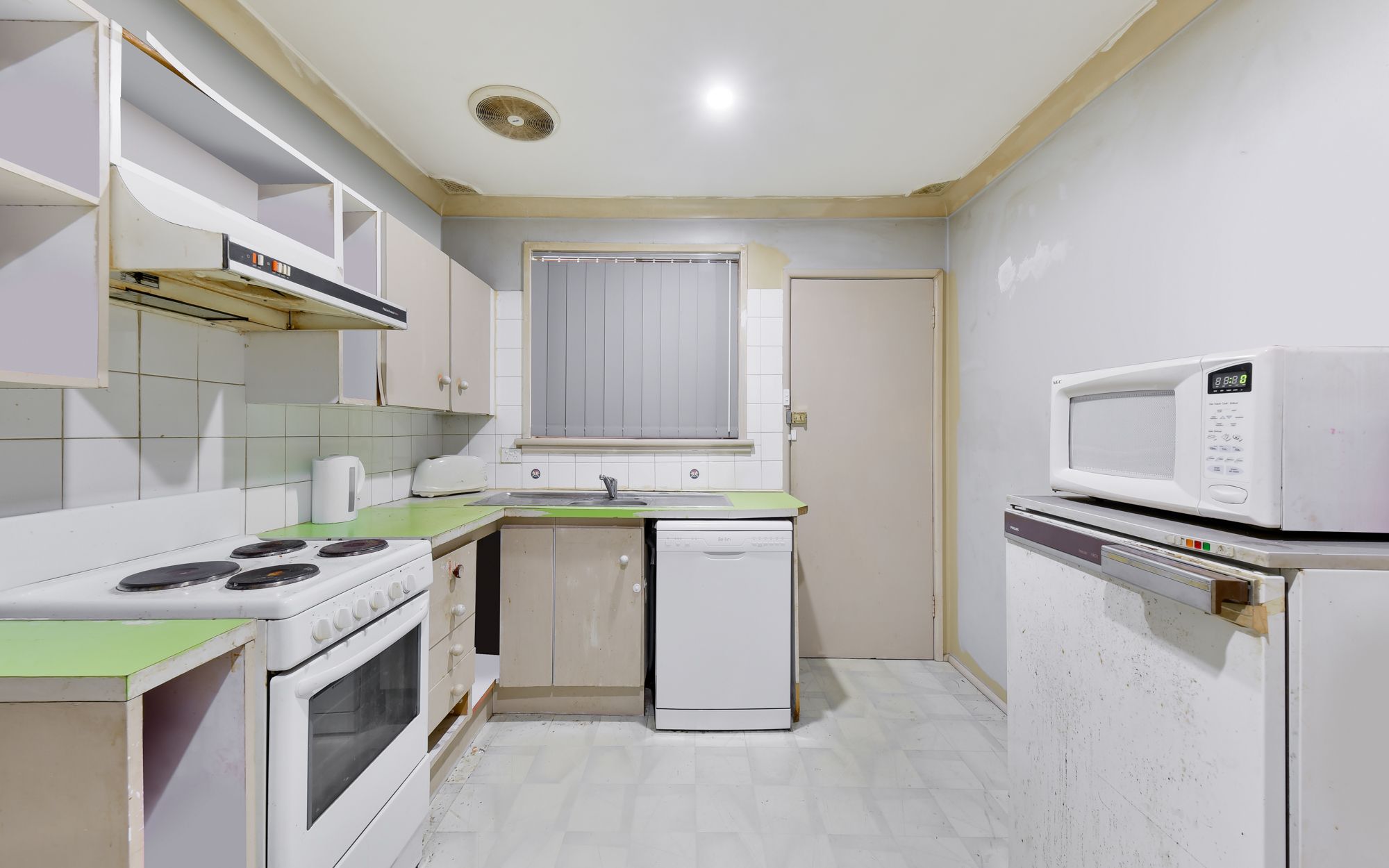 2 Kenneth Street, Macquarie Fields, NSW 2564