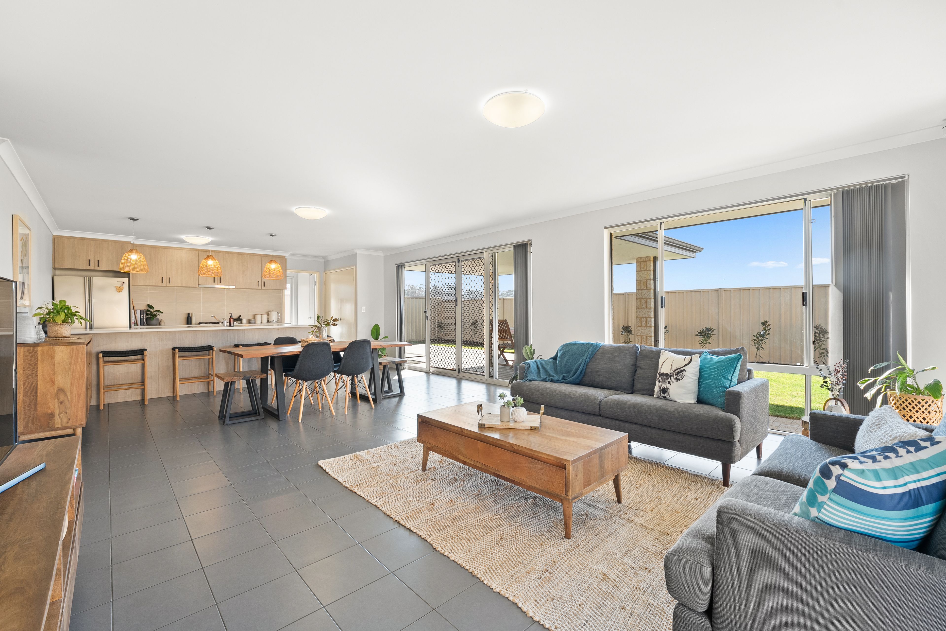 30 Southport Drive — photo 6 of 30