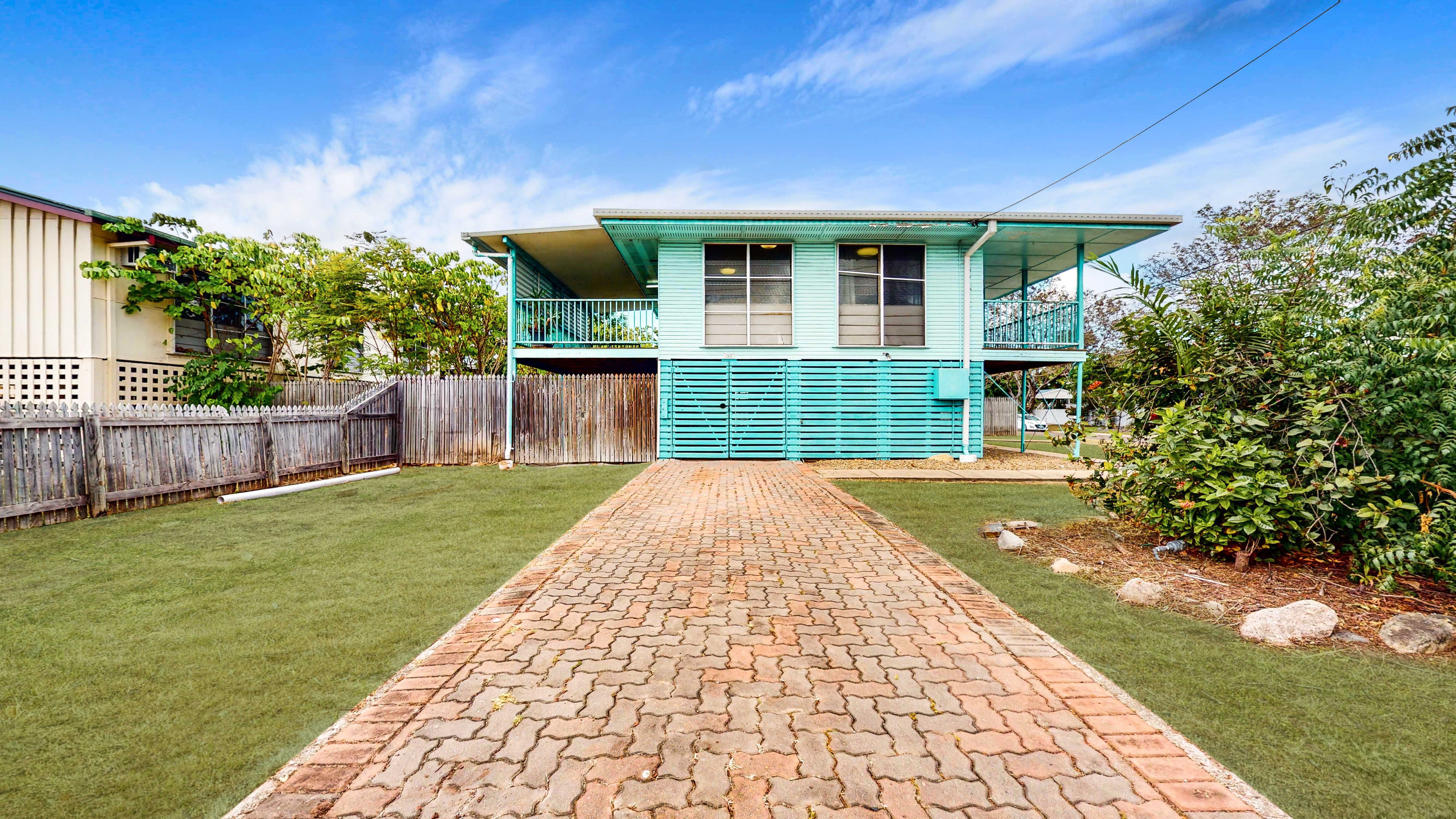 32 Pixley Crescent, Heatley, QLD 4814