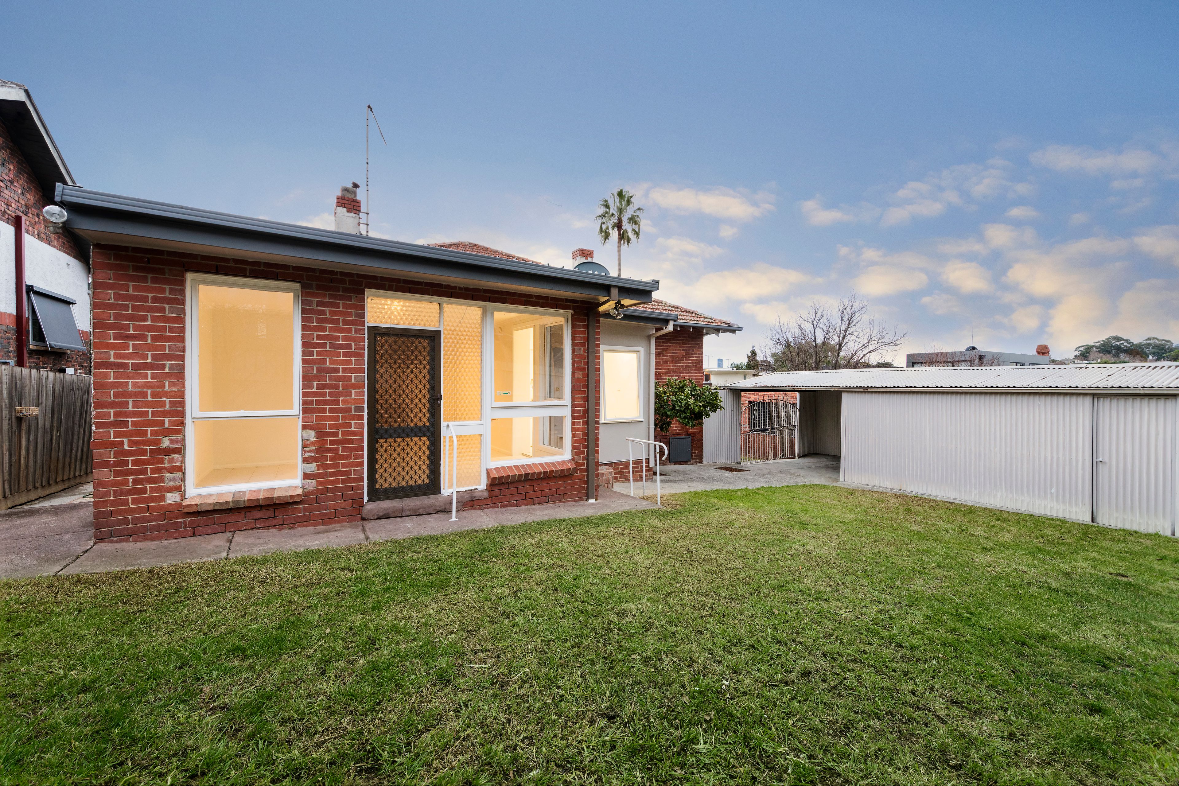 1 Gibney Street — photo 3 of 11