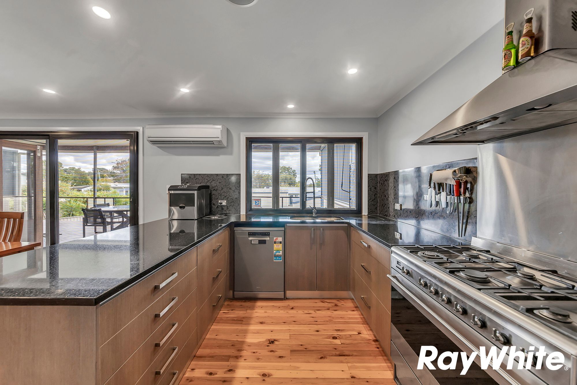 38 Edgar Street — photo 8 of 26