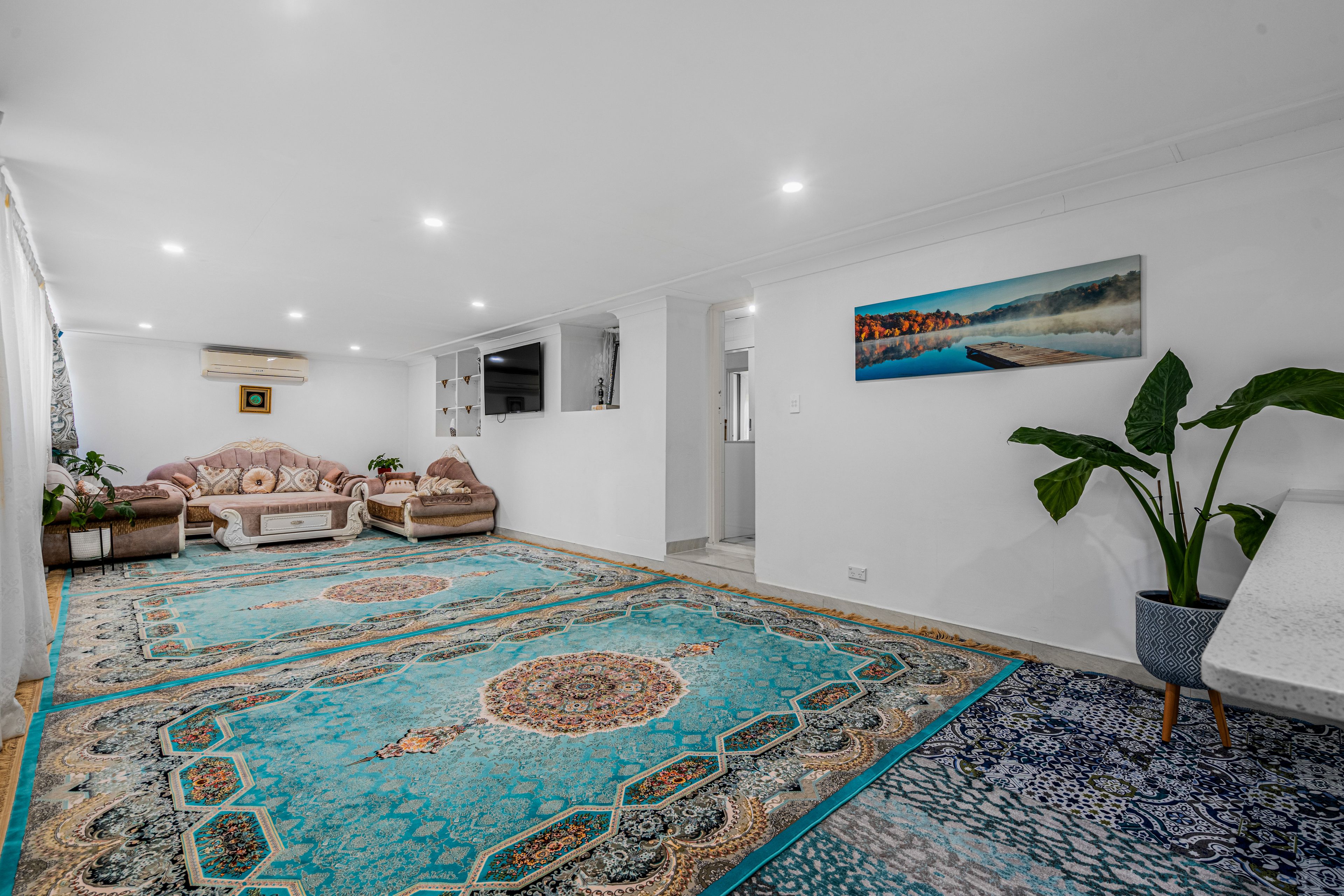 146 Kenwick Road — photo 7 of 16