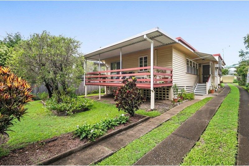 69 Gray Avenue, Corinda, QLD 4075