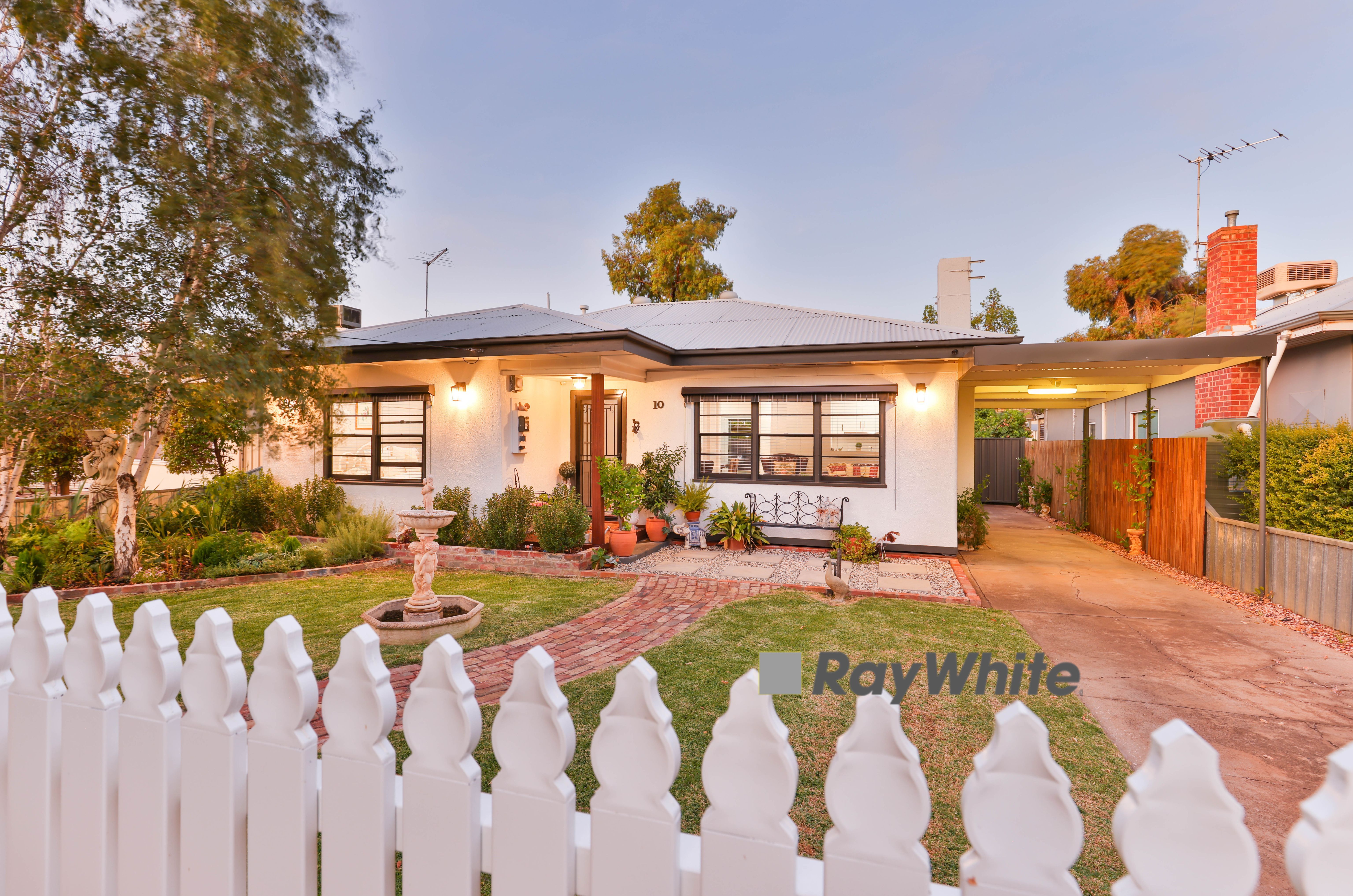 10 Rosemont Avenue, Mildura VIC 3500