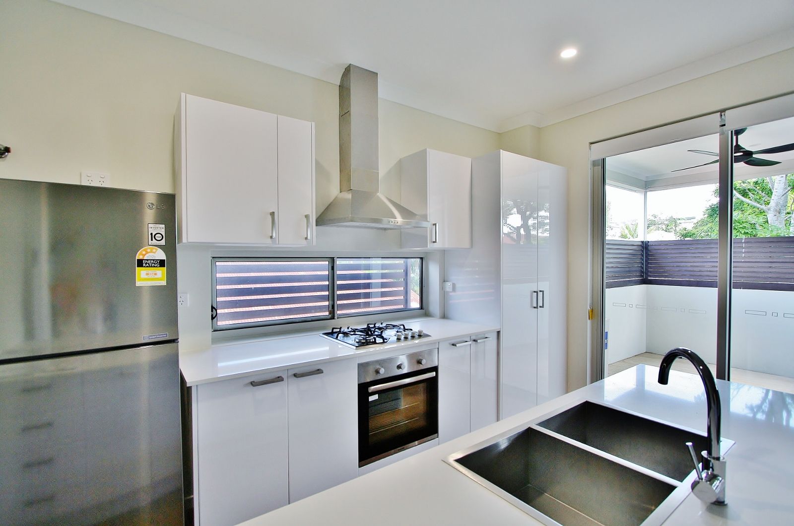 3/847 Logan Road, Holland Park West, QLD 4121