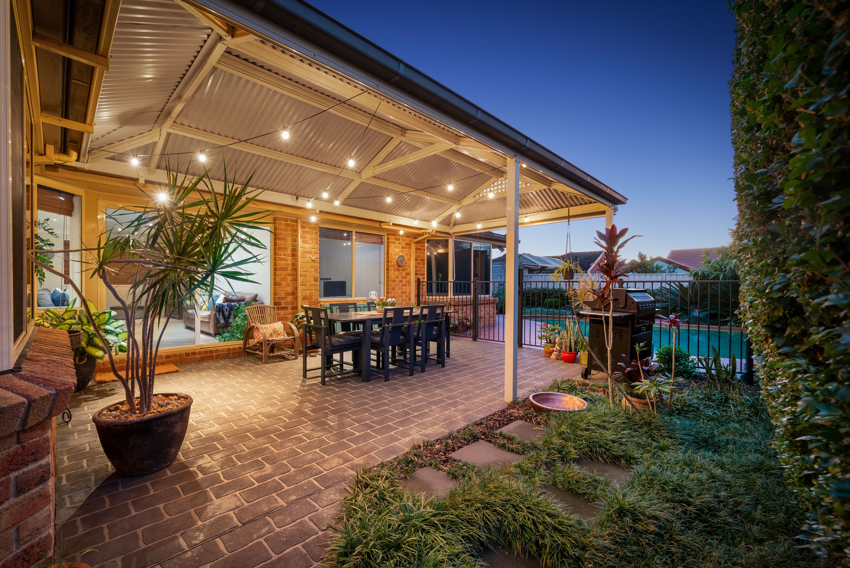 11 Plukavec Circuit, Prestons, NSW 2170