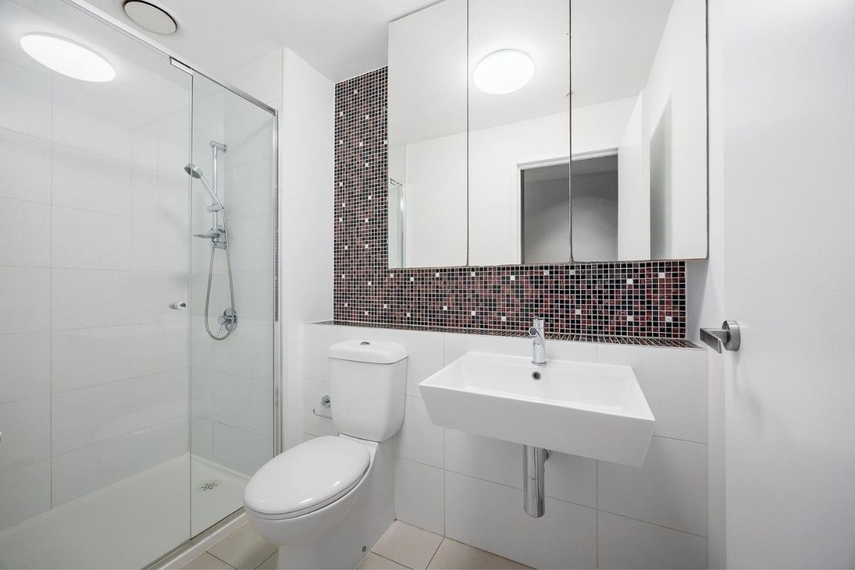 203/639 Lonsdale Street — photo 5 of 12