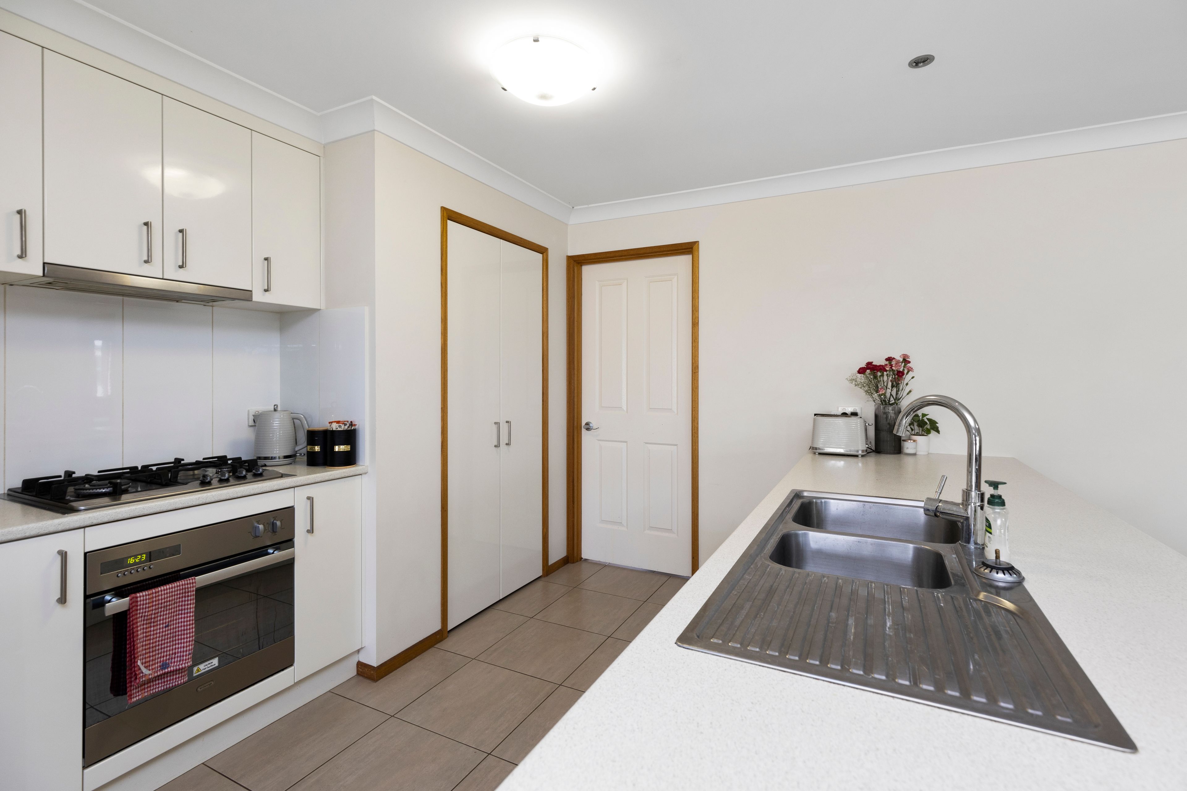 18 Pinnacle Place — photo 8 of 17