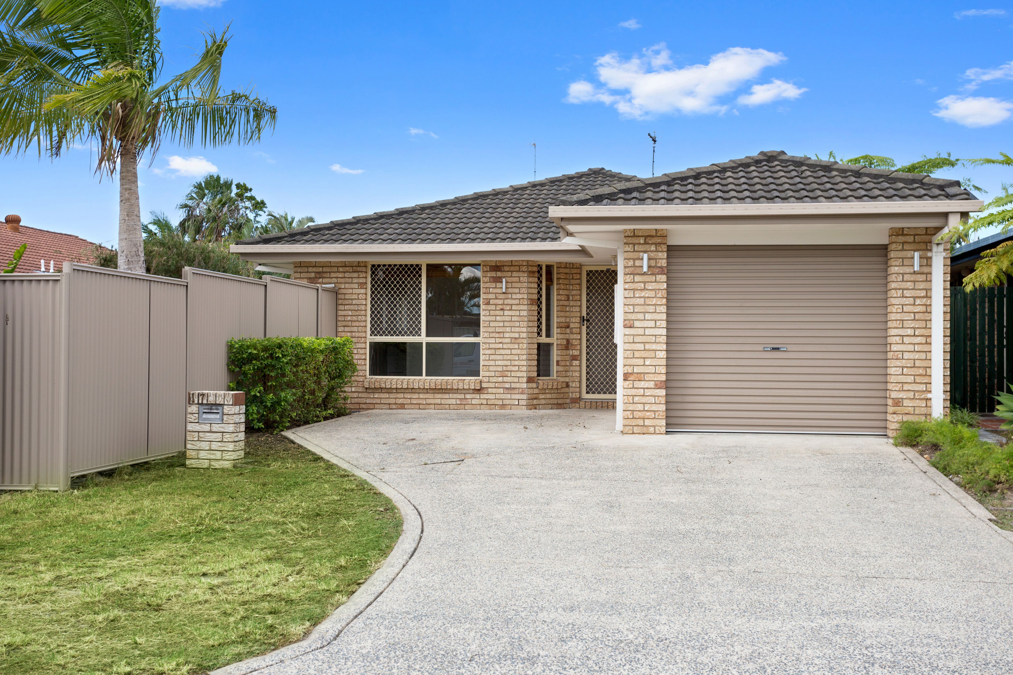 17 Nozomi Street, Burleigh Waters, QLD 4220