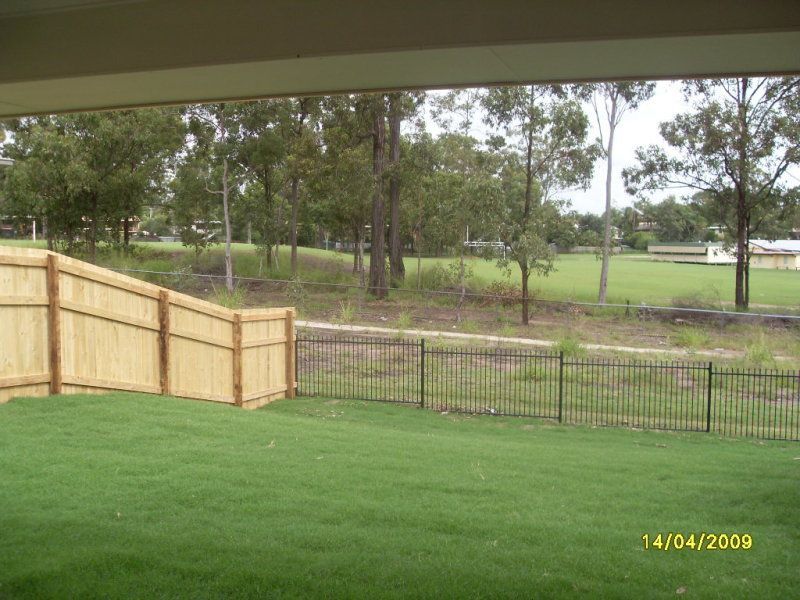 13 Siffleet Street, Bellbird Park, QLD 4300