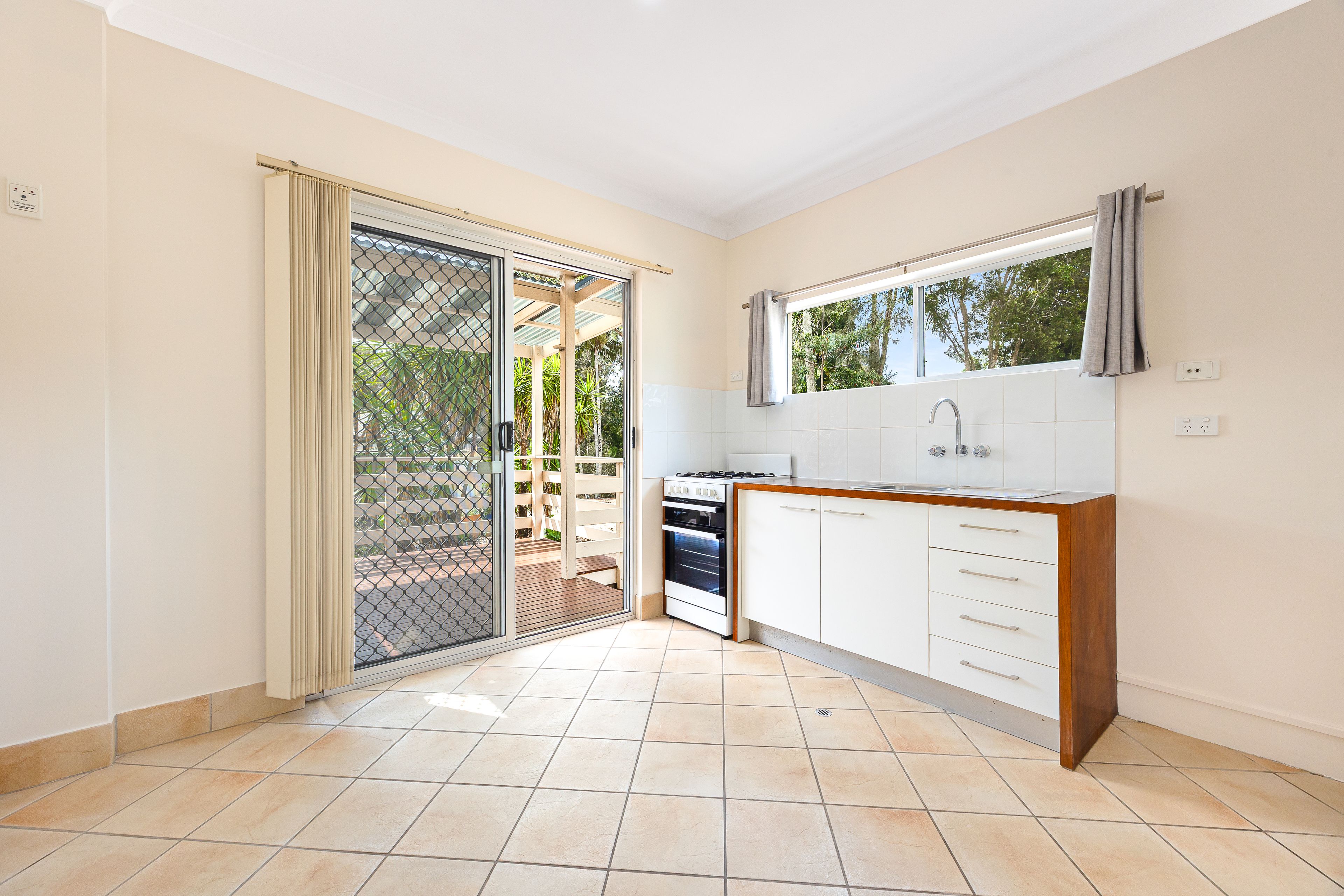 15 Banyandah Street — photo 29 of 30
