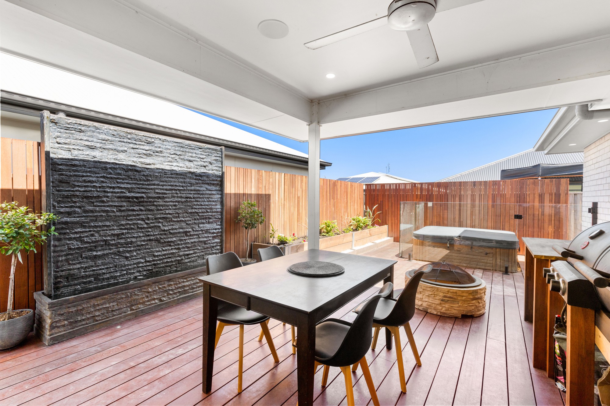 22 Sunray Avenue, Palmview, QLD 4553