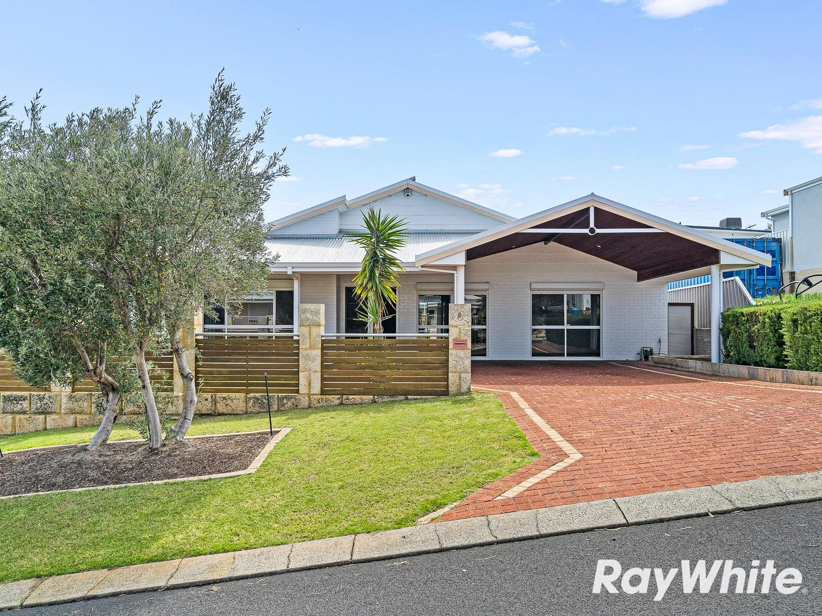 9 Bomaria Mews, Halls Head, WA 6210
