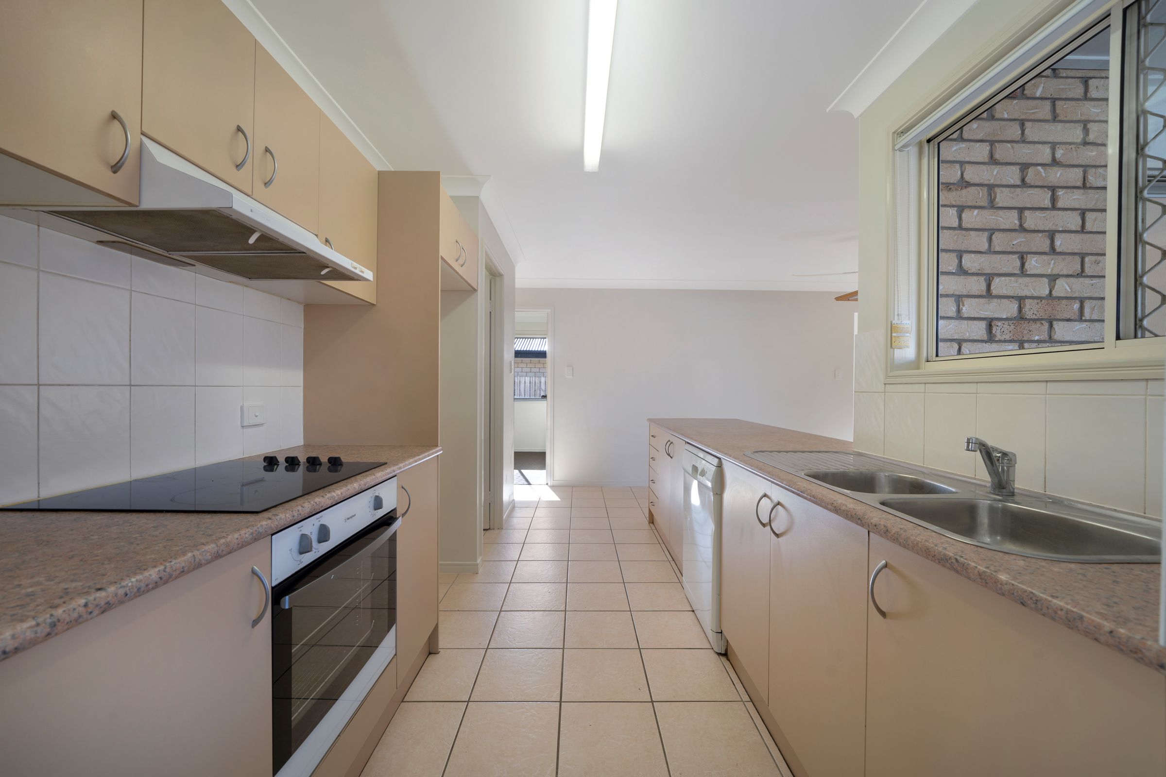 6 Oyster Court, Deception Bay, QLD 4508