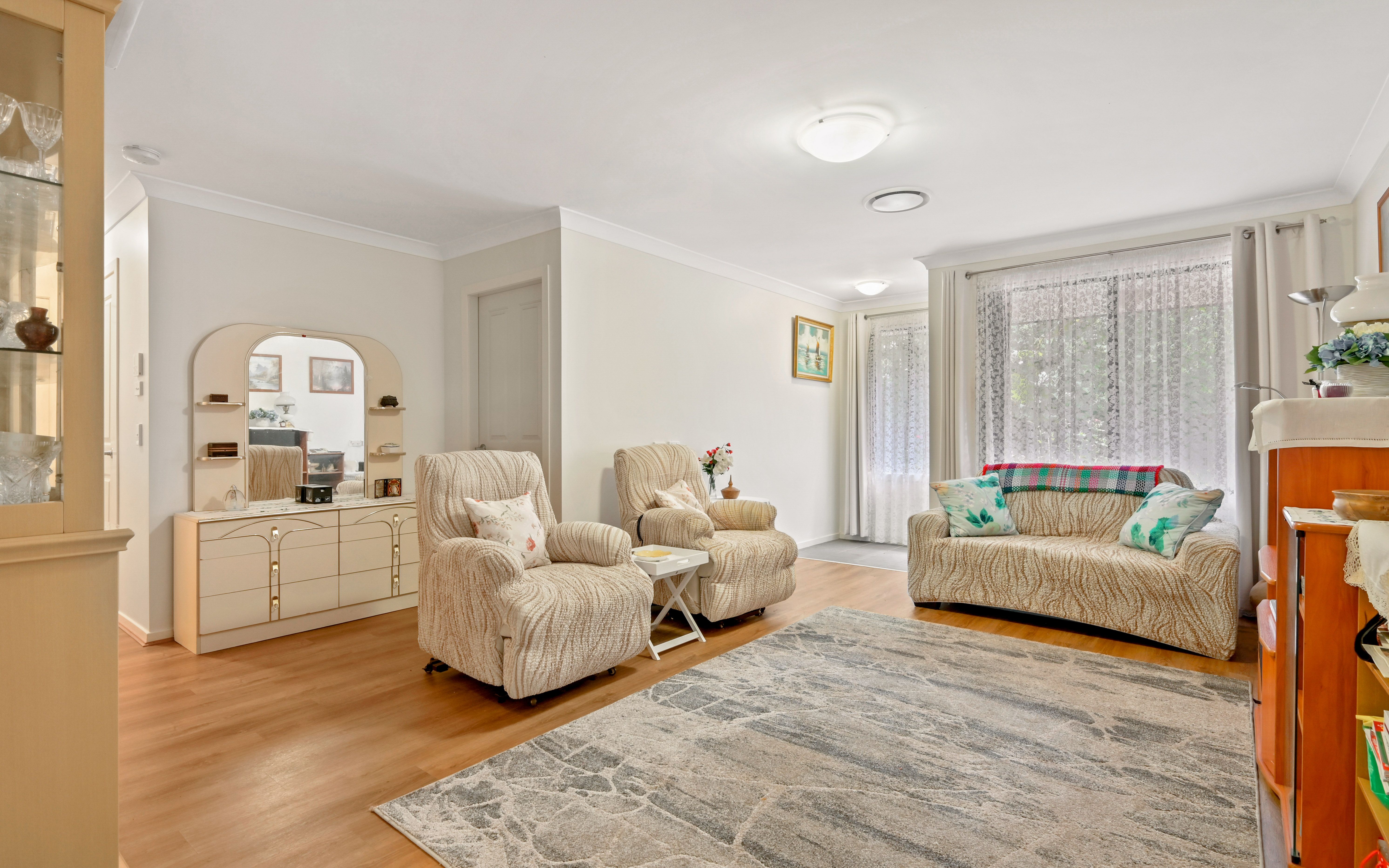 2/81 Parliament Road, Macquarie Fields, NSW 2564