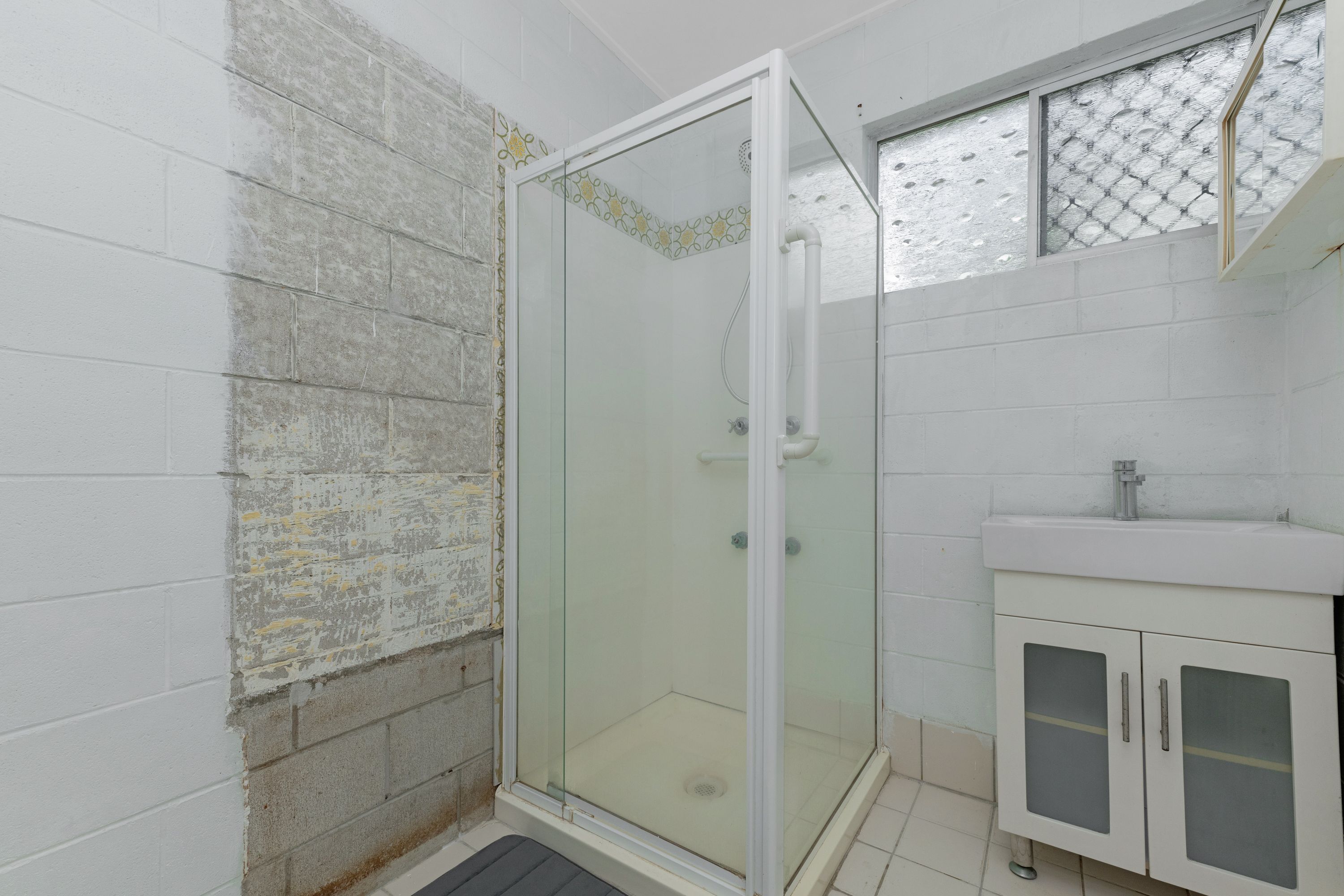 24 Kulgun Crescent — photo 7 of 10