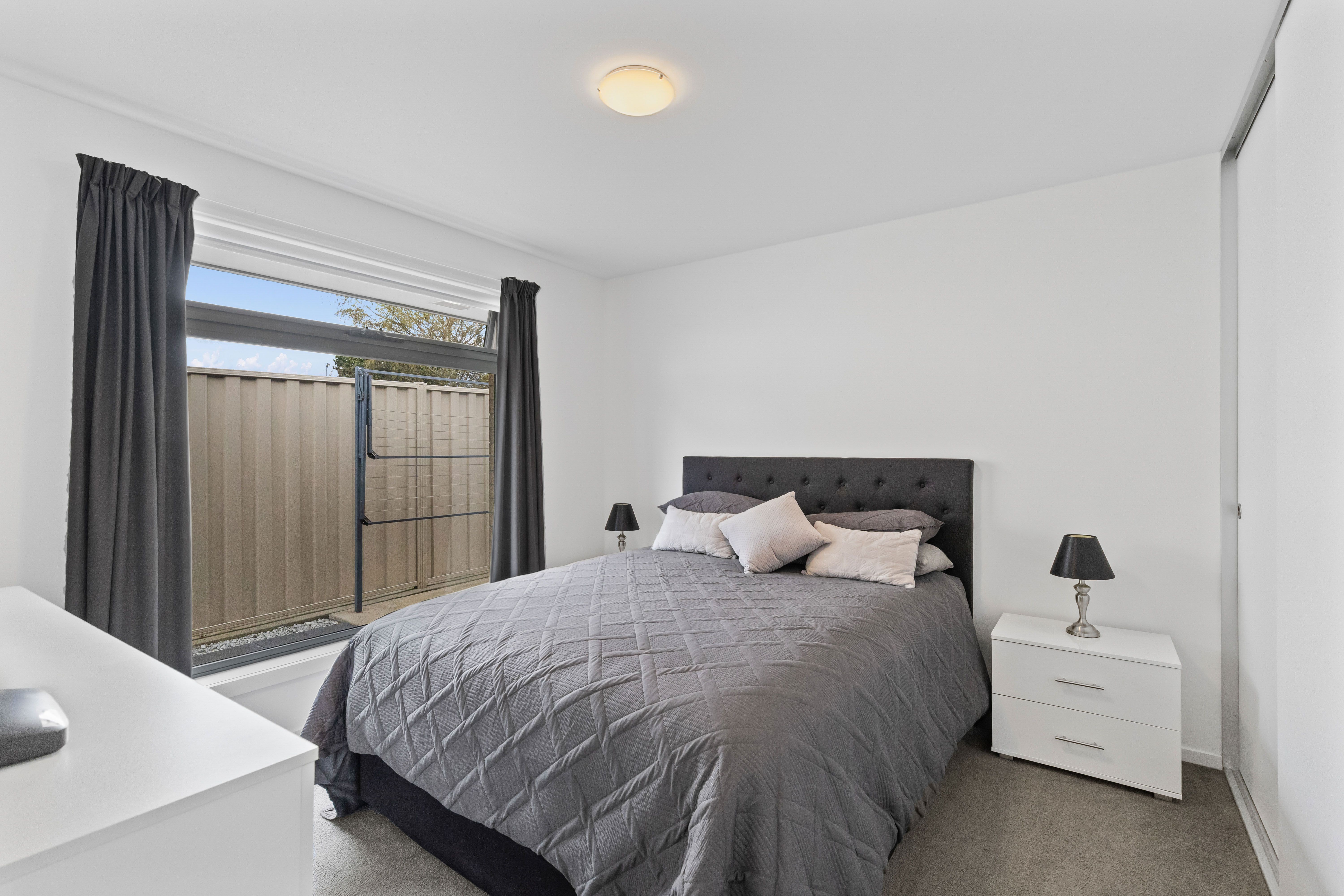 1/1 Jones Place — photo 11 of 20