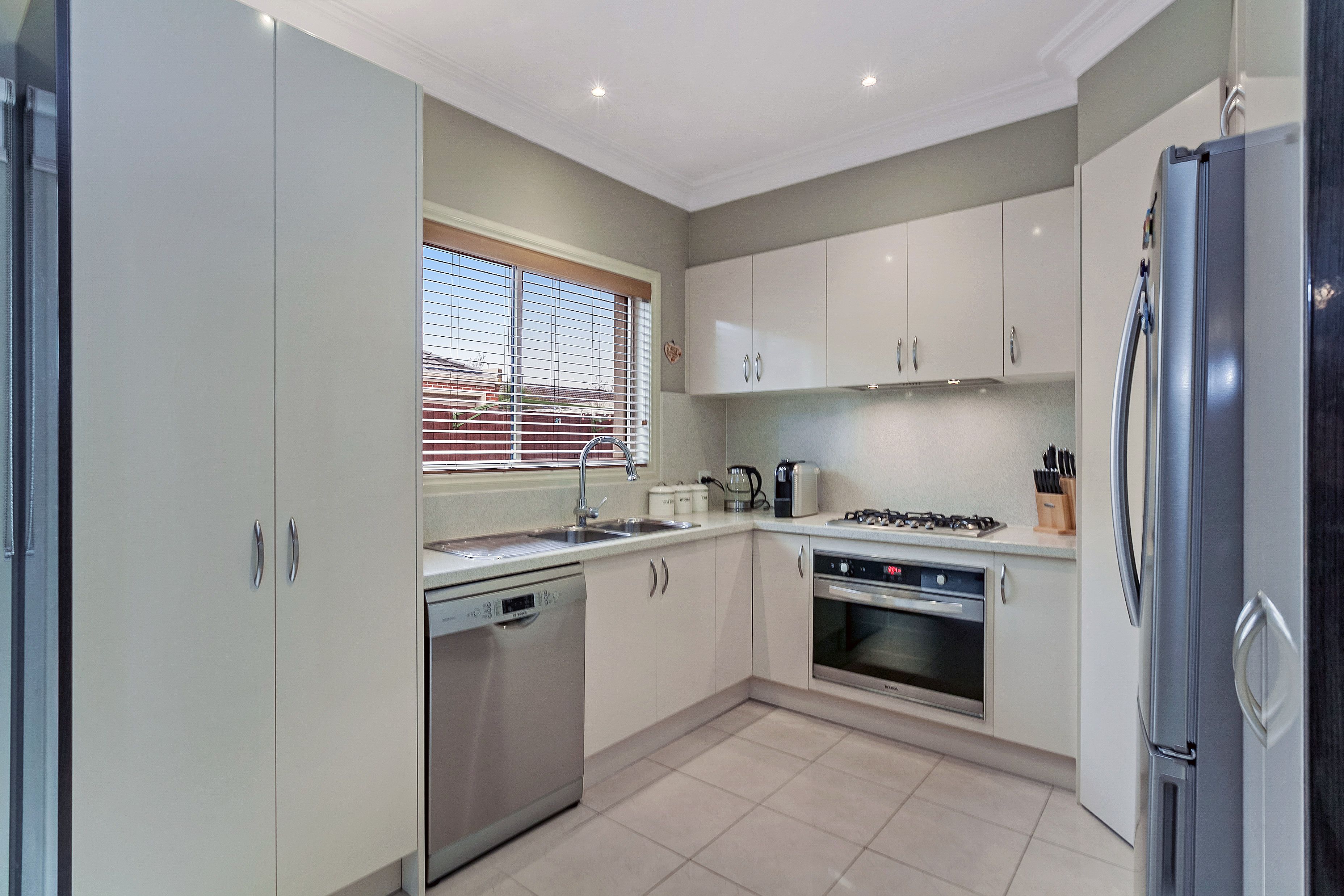 22 Tiffany Grove, South Morang, VIC 3752