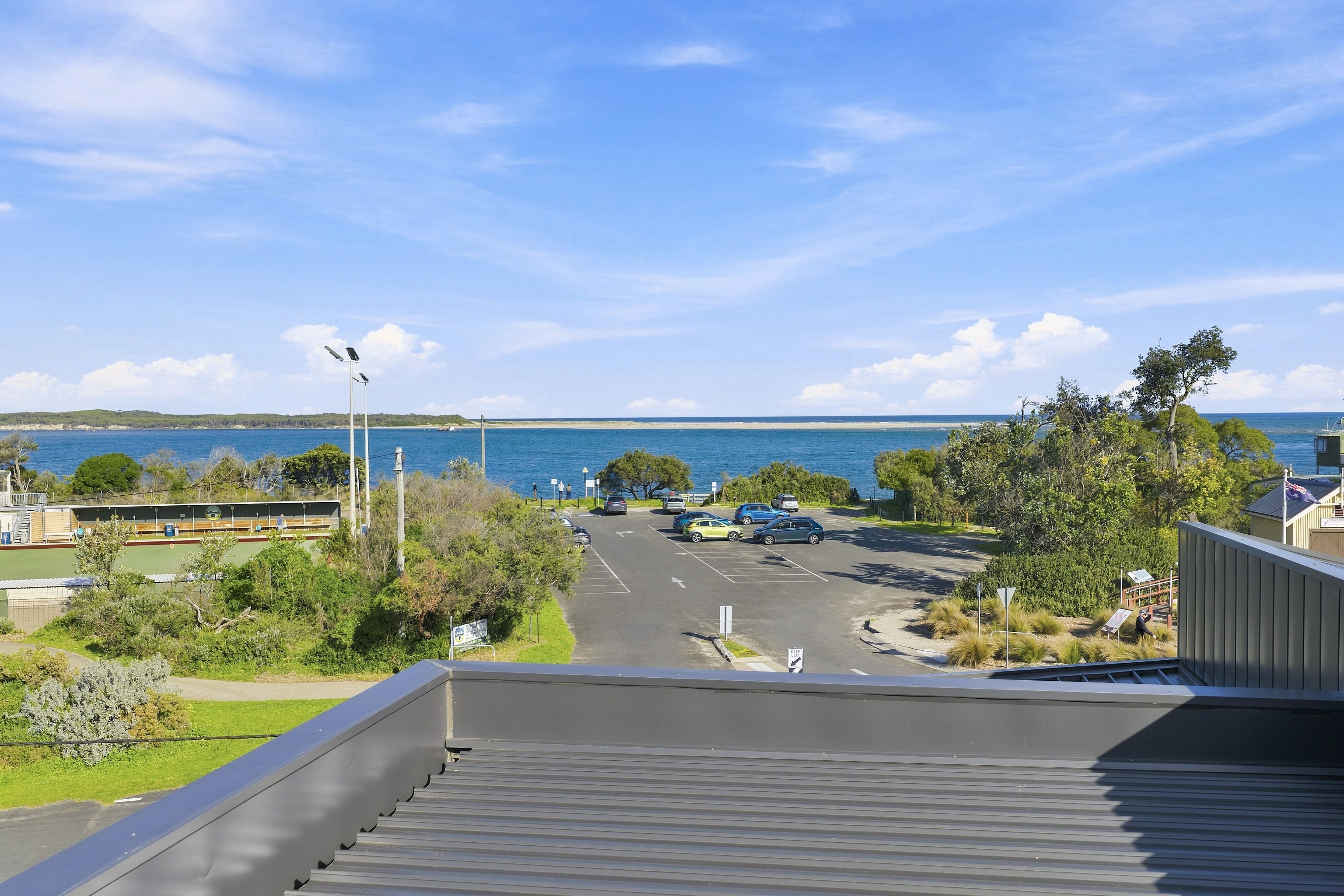 17 The Esplanade — photo 9 of 30