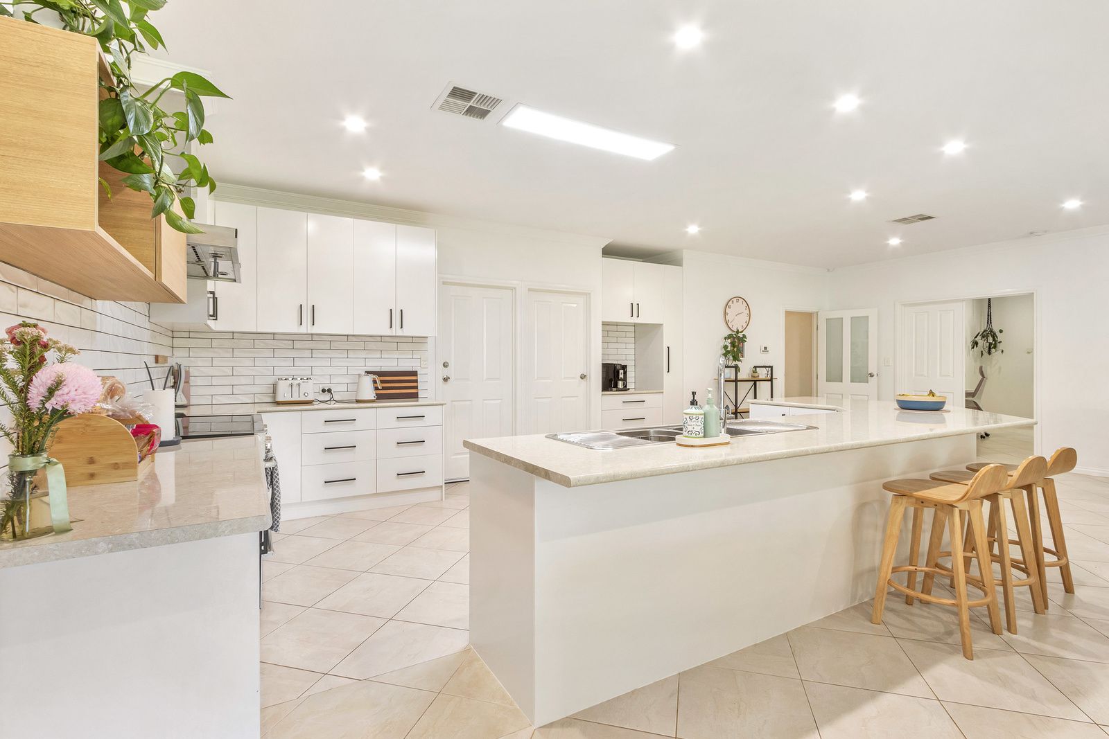 1 Oliveto Court — photo 4 of 29