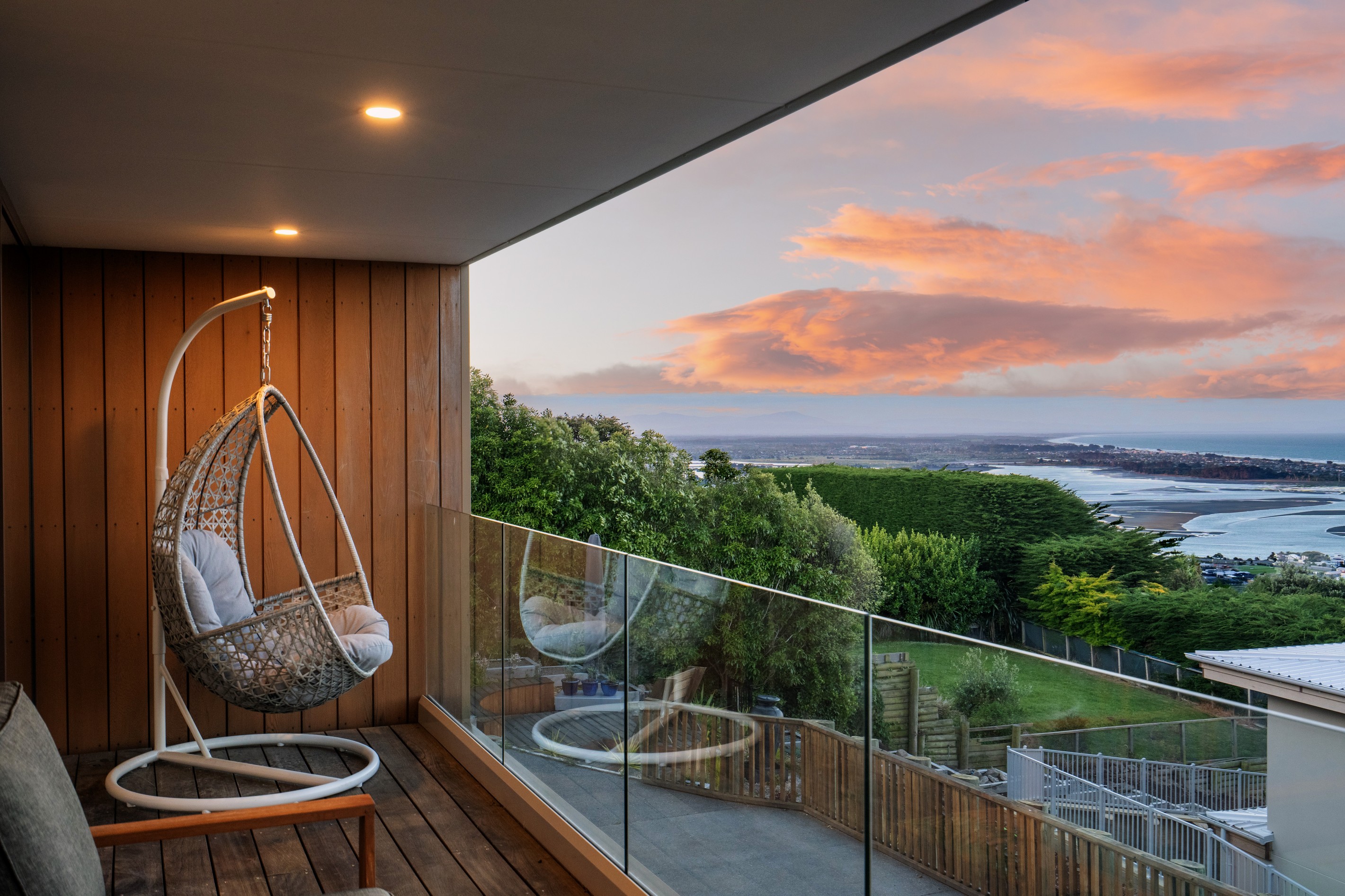 8 Crest Lane, Redcliffs, Christchurch City