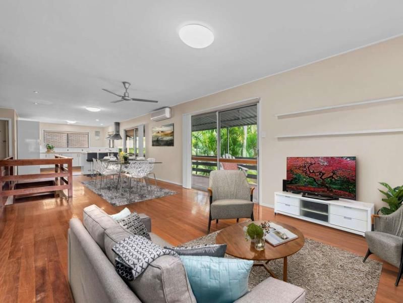 80 Lant Street, Chapel Hill, QLD 4069