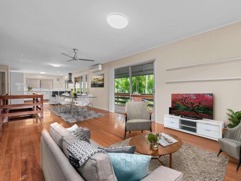 80 Lant Street, Chapel Hill, QLD 4069