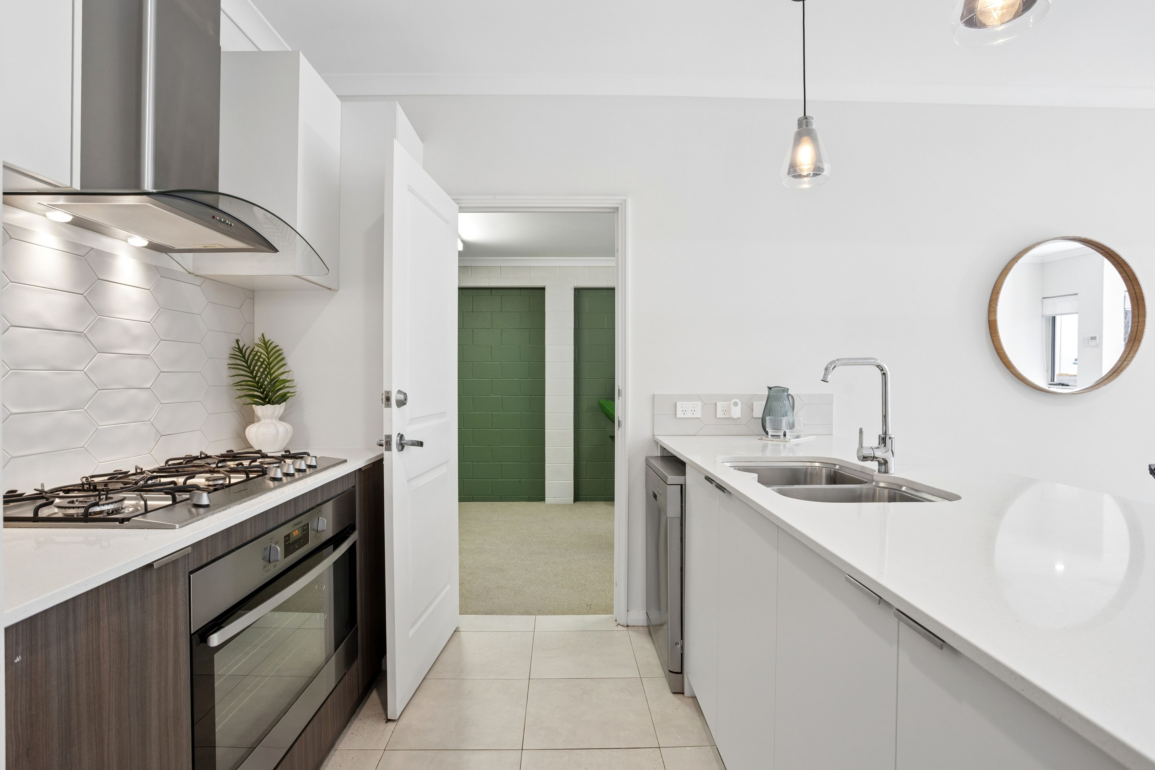 18D Halgania Way — photo 4 of 30