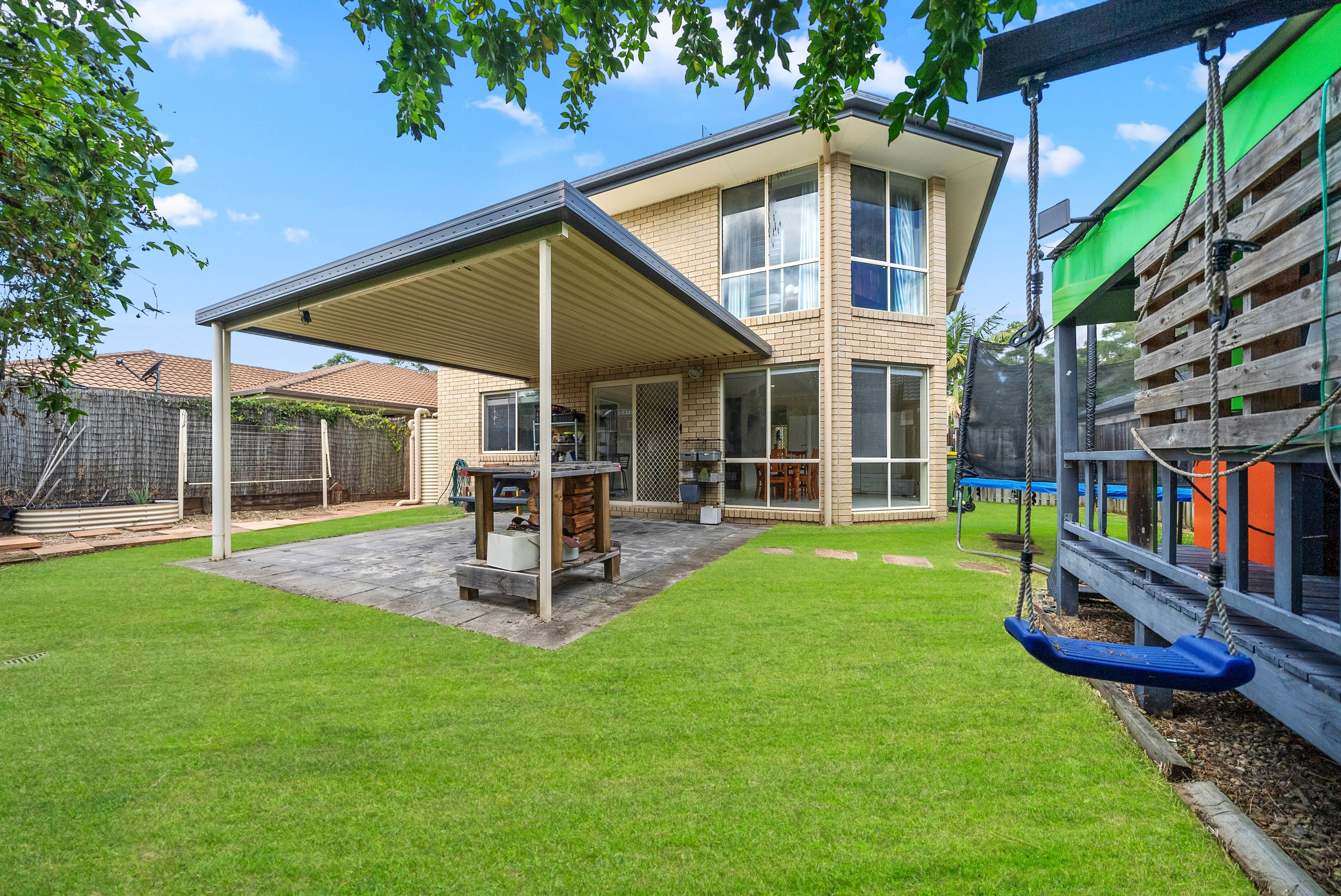 29 Barradeen Circuit, Pacific Pines, QLD 4211
