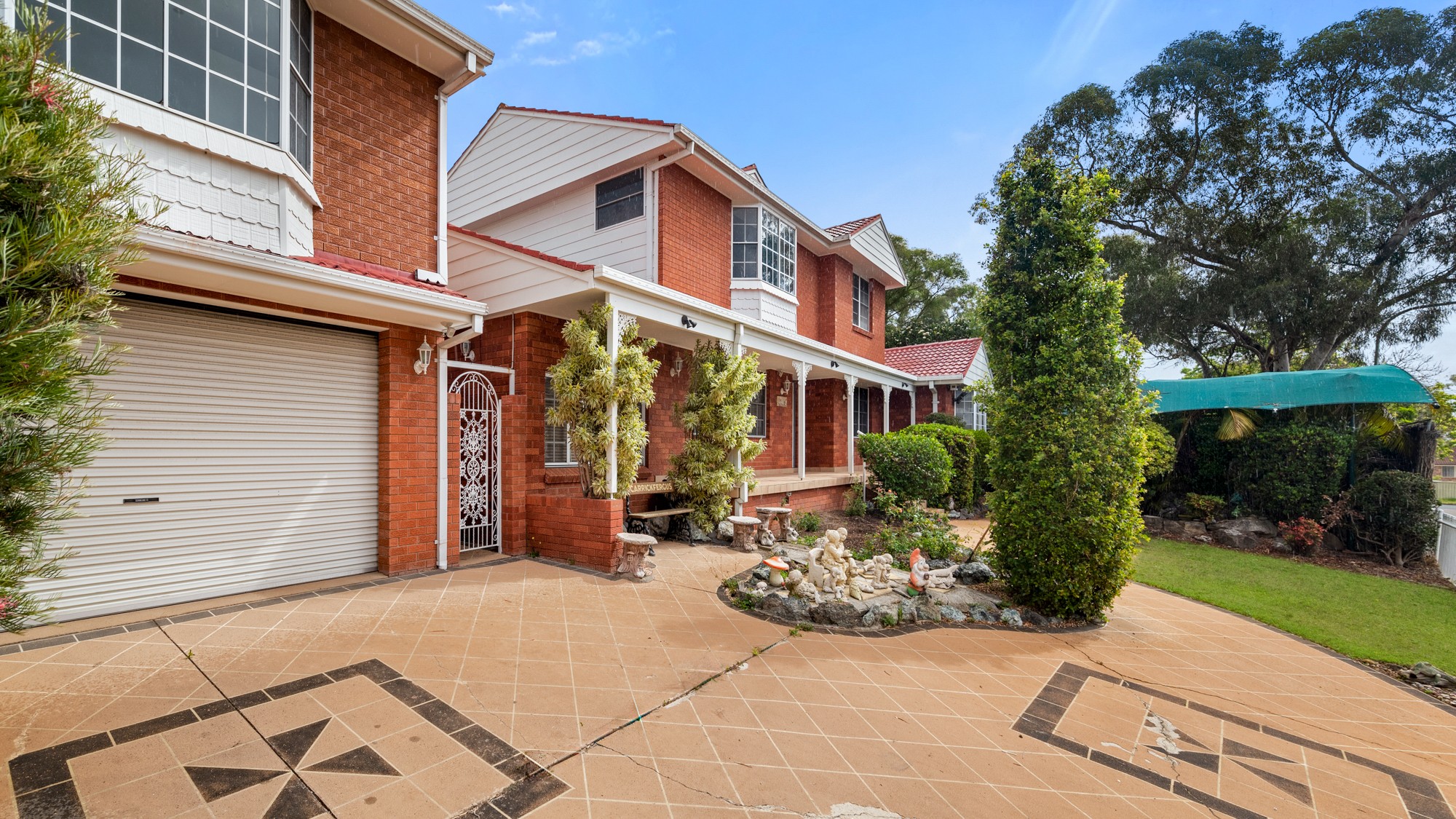 1 Kikori Place, Glenfield, NSW 2167