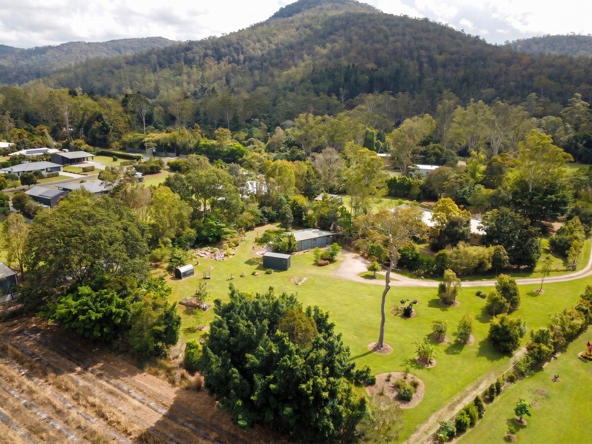 35 Carrington Road, Carrington, QLD 4883