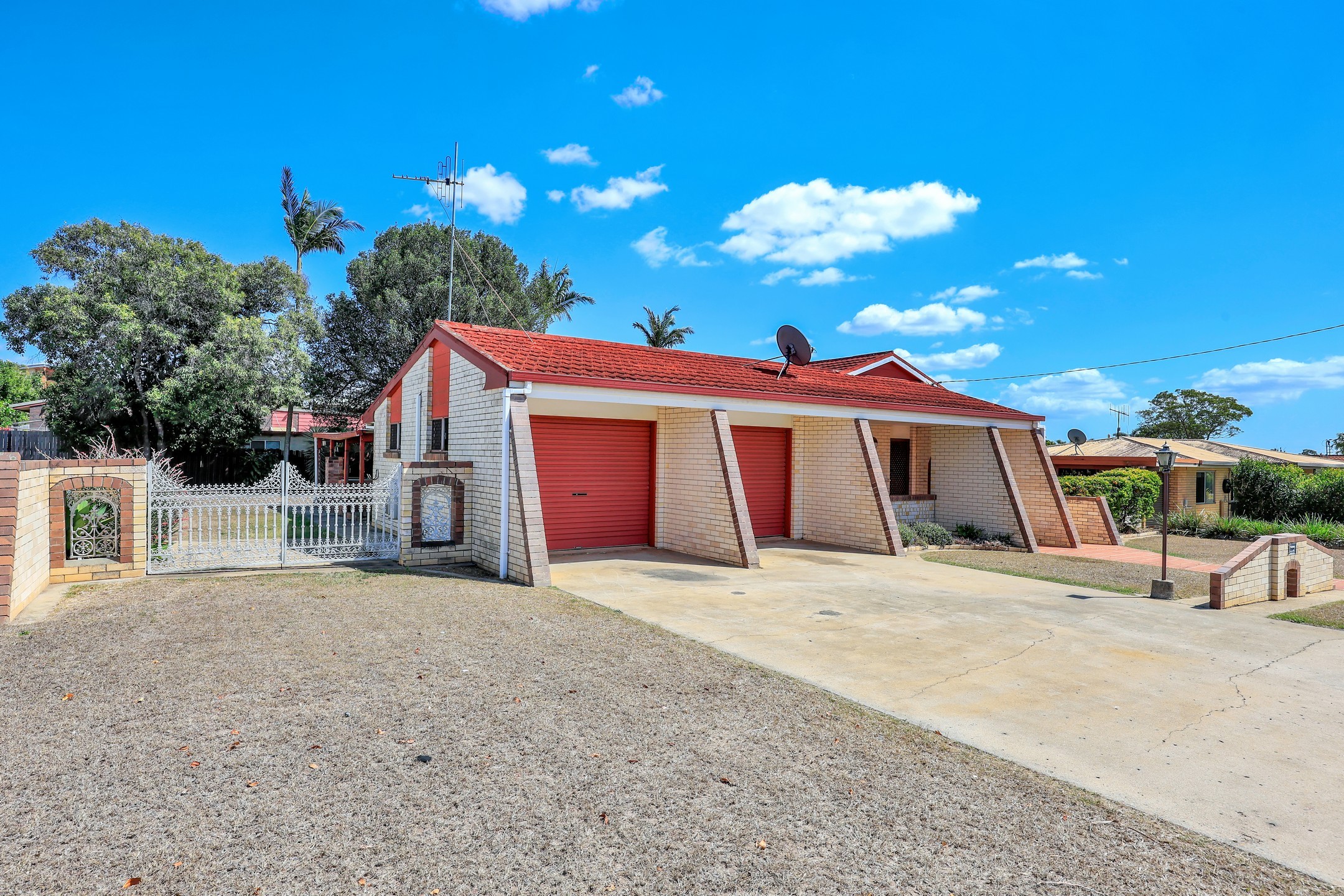 1 Avokahville Avenue, Avoca, QLD 4670
