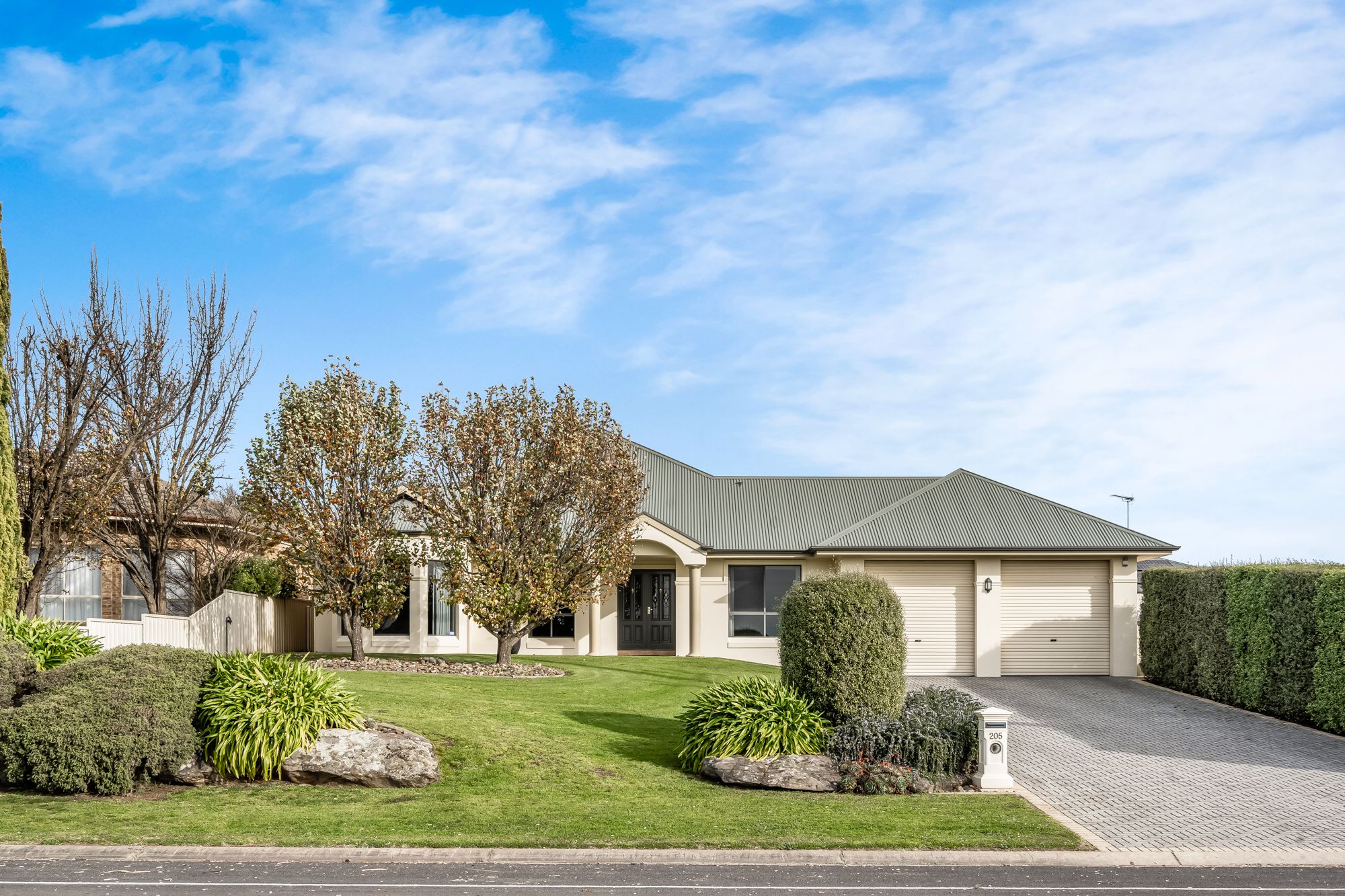 205 Wireless Road West, Mount Gambier, SA 5290 Sold House Ray White
