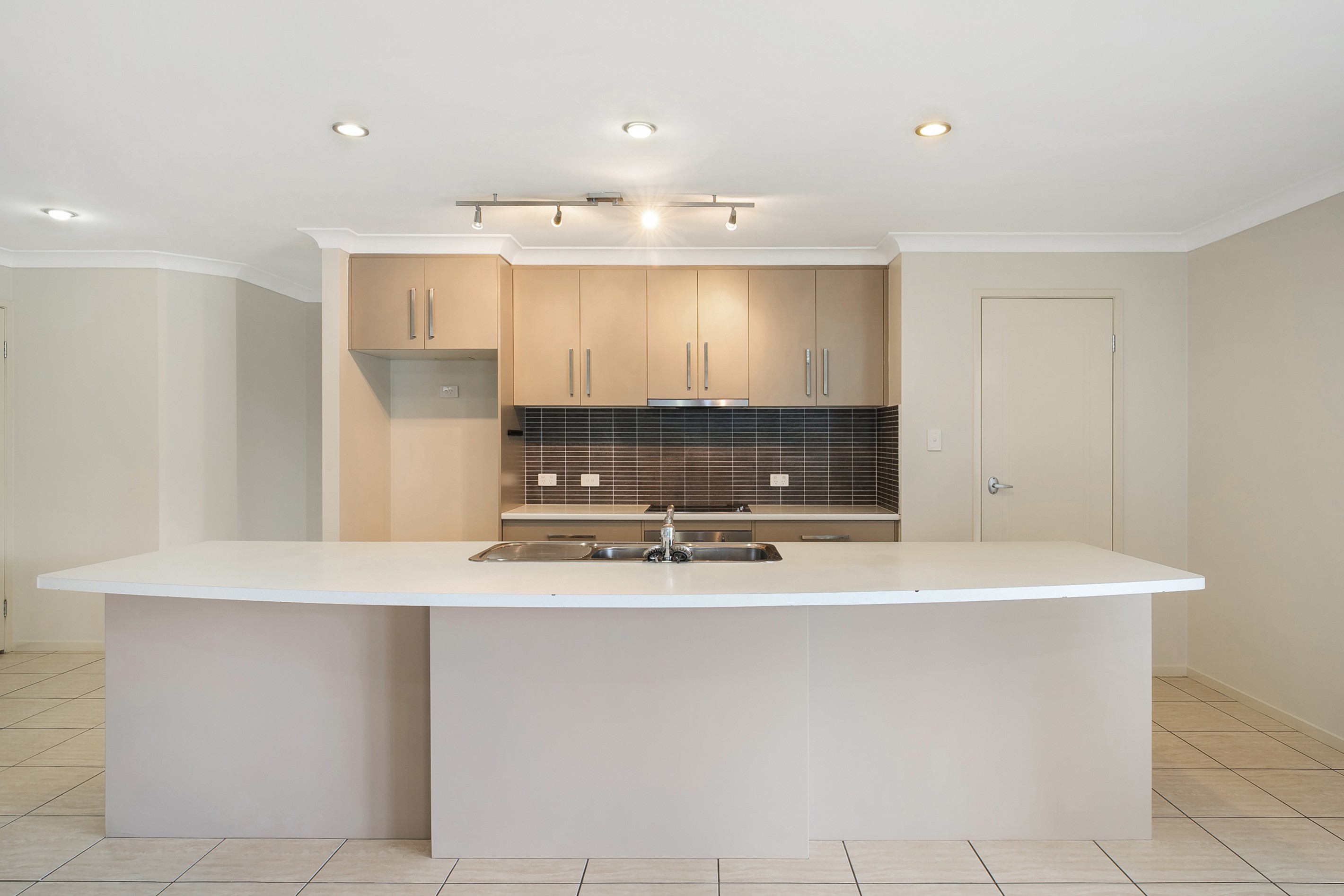 16 Melaleuca Street, Heathwood, QLD 4110