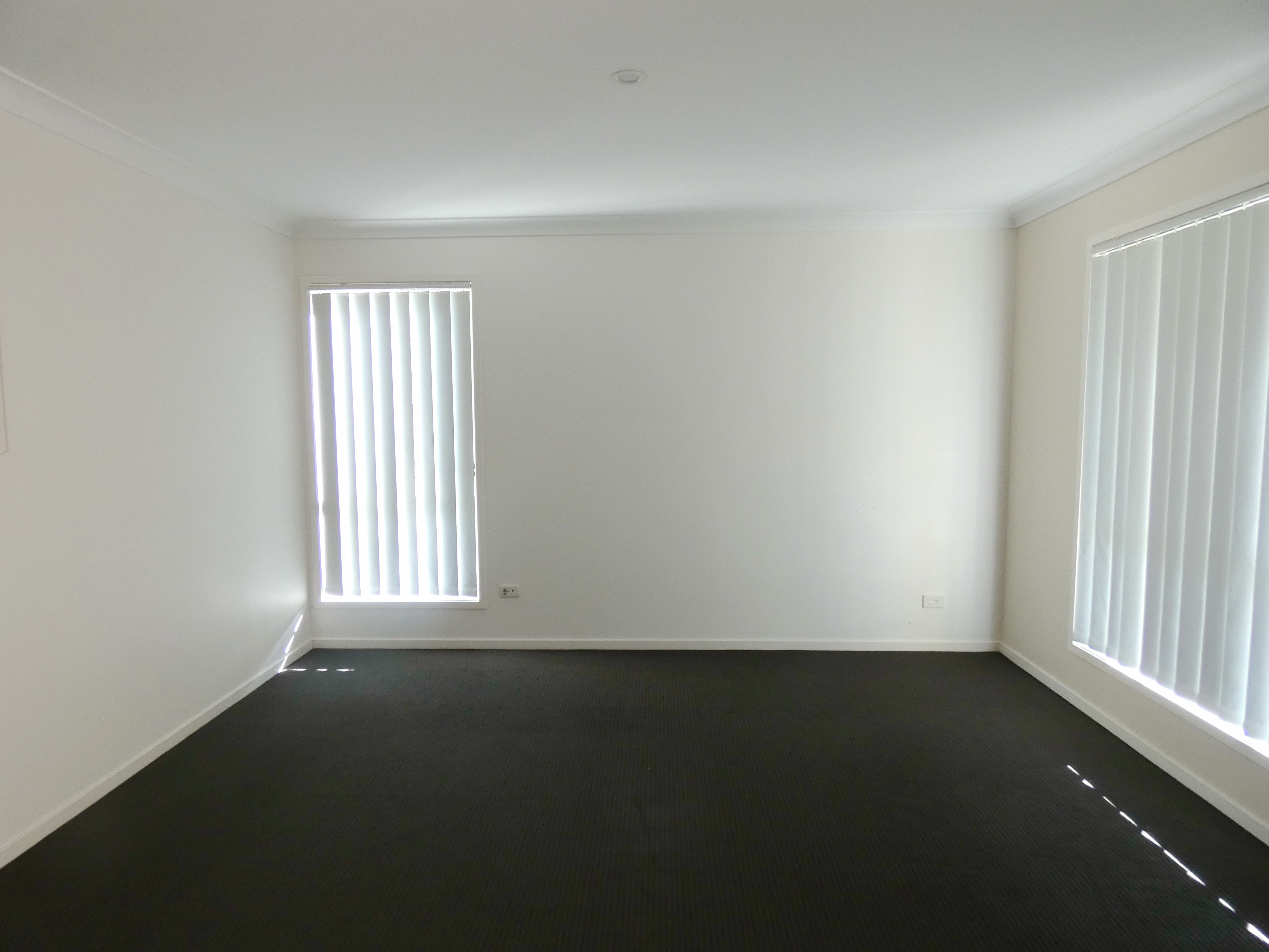 11 Delaforce Street, Regents Park, QLD 4118