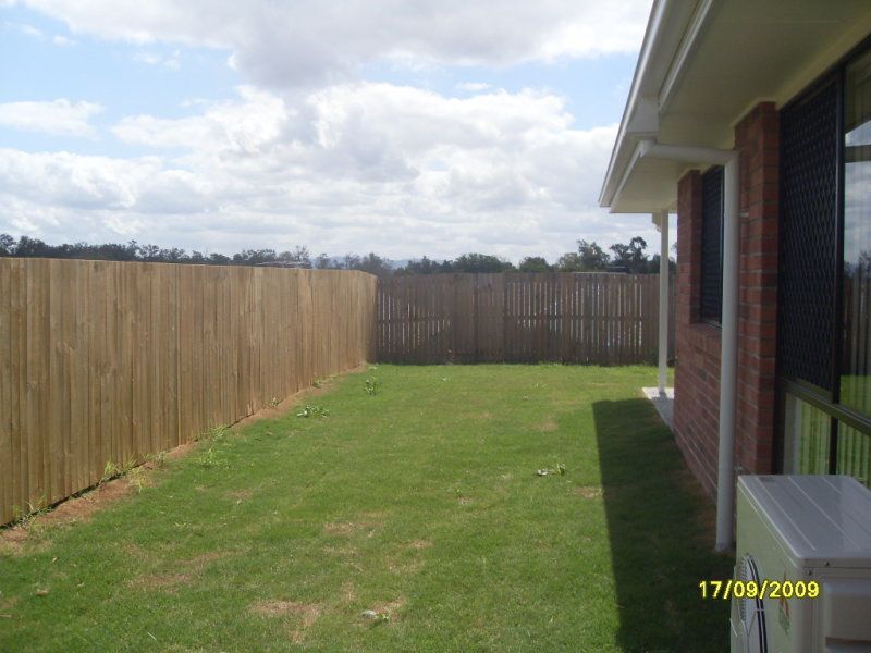 13 Moore Street, Redbank Plains, QLD 4301