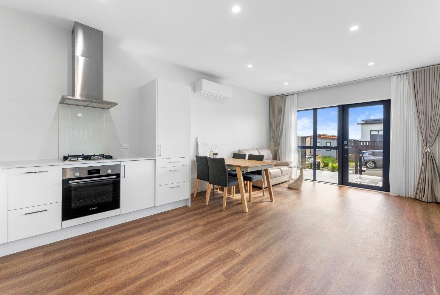 21 Canna Street, Flat Bush, Manukau City