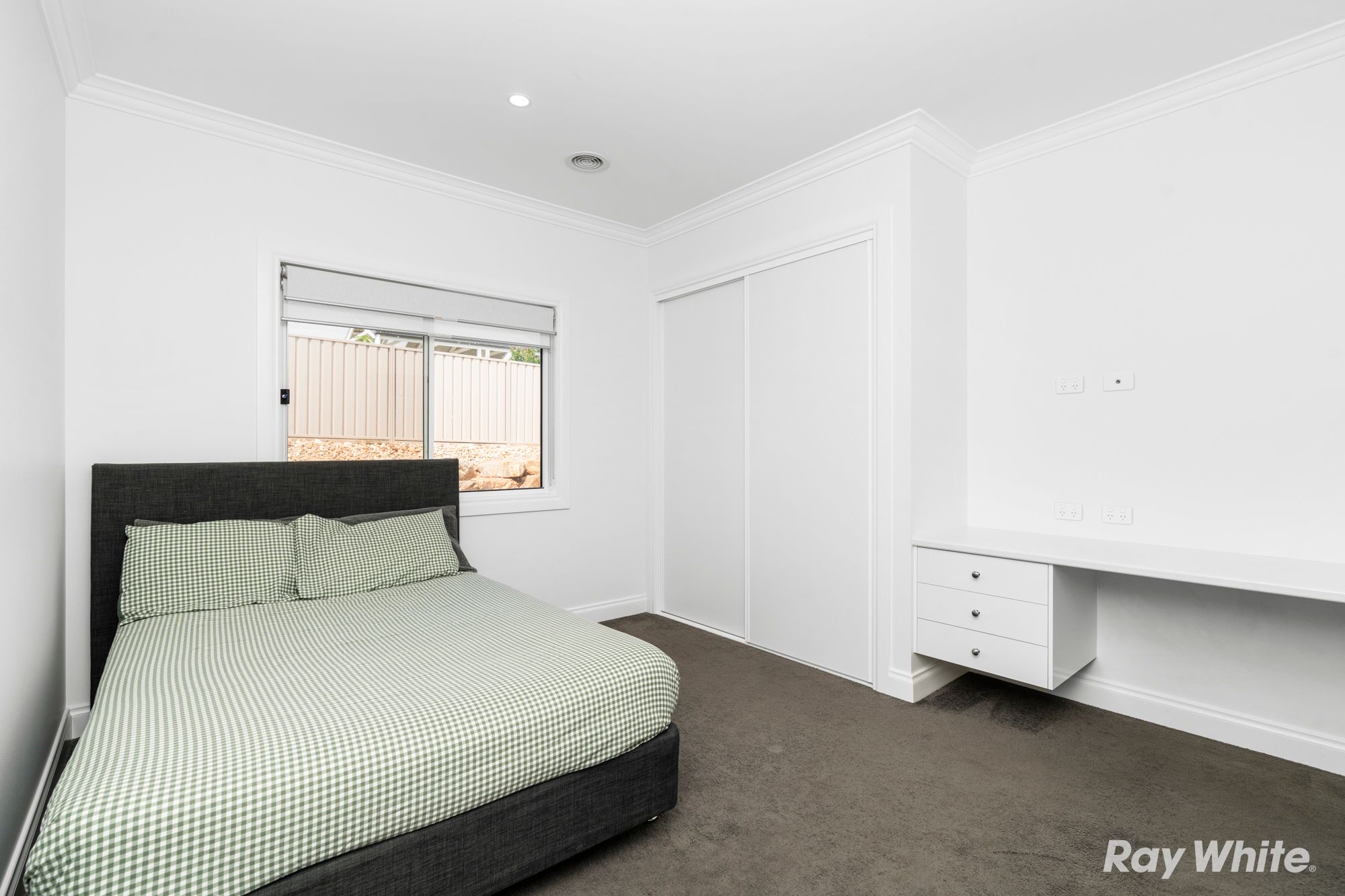5 Heffron Street — photo 11 of 15