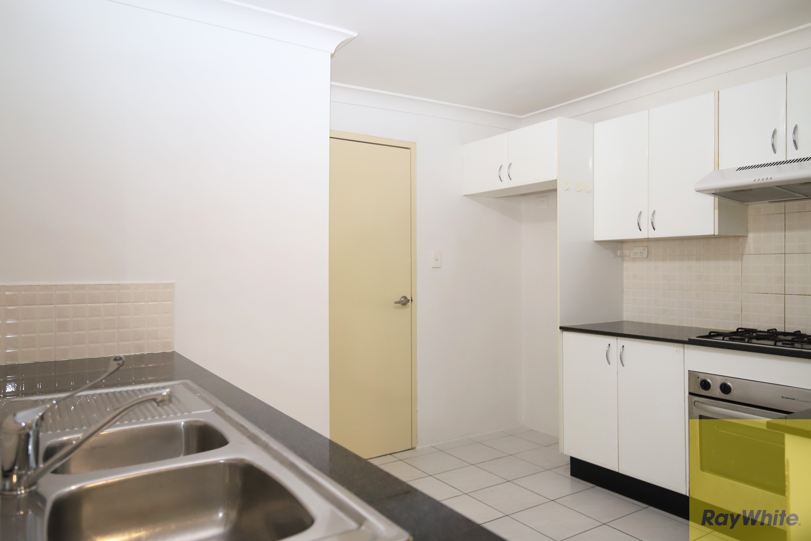 1-5/19 Bungalow Crescent, Bankstown Aerodrome, NSW 2200