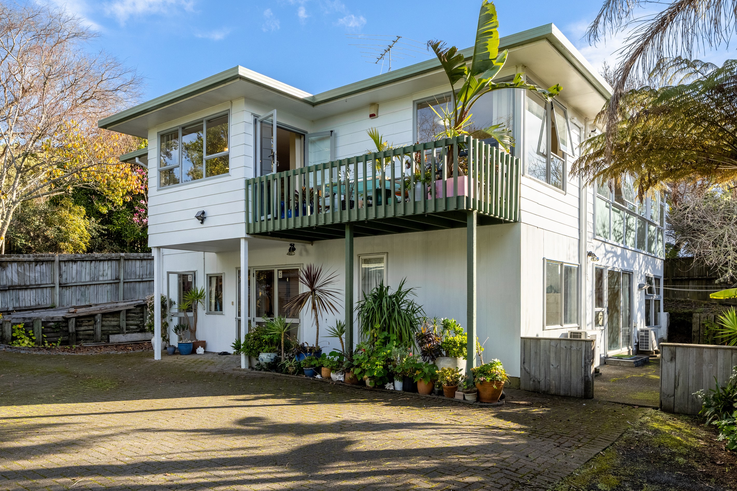 24 Fordham Street, Beach Haven, North Shore City