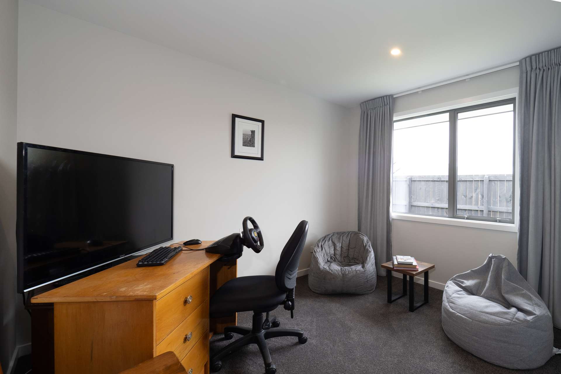 4 Mirren Lane photo 27