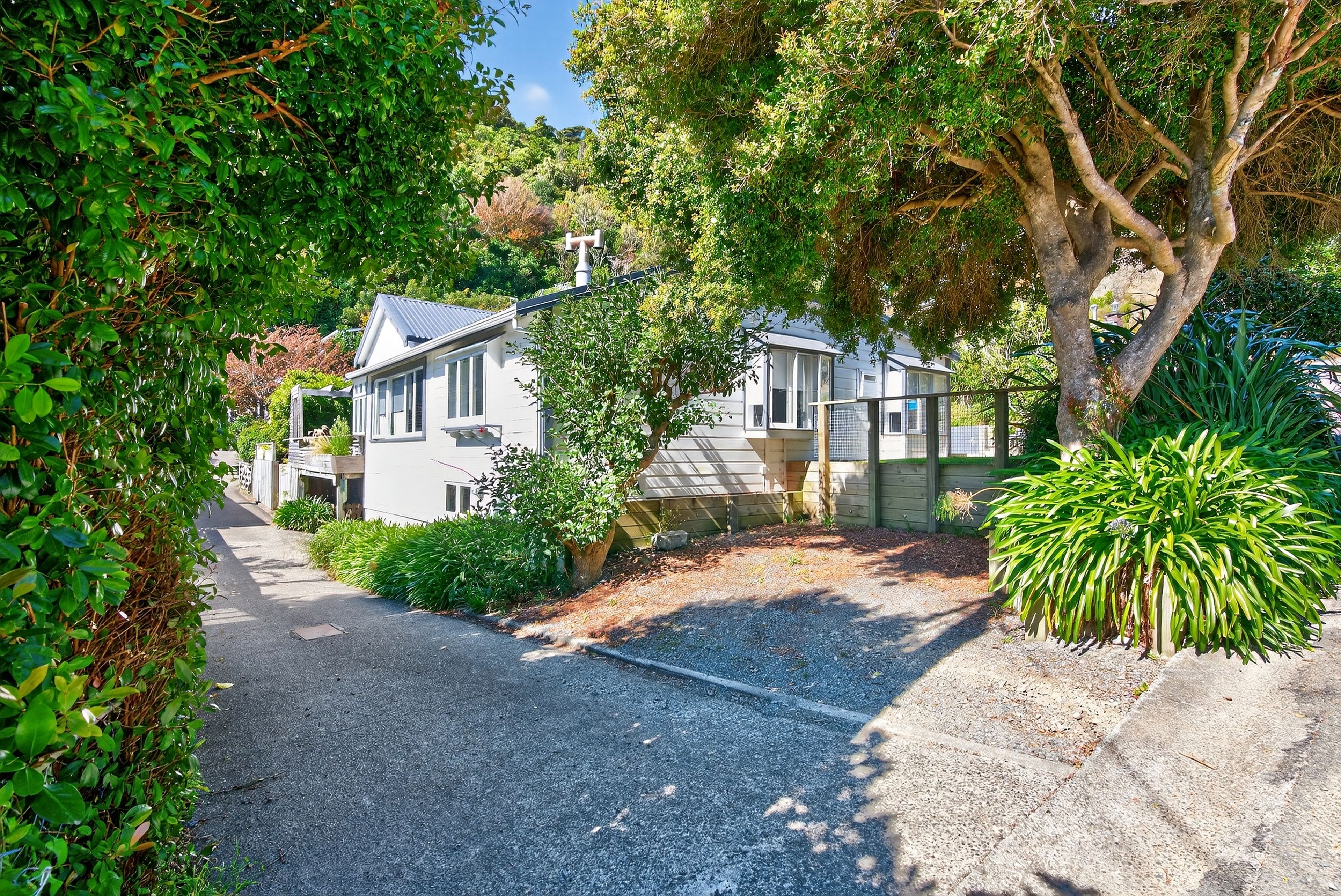 31 Nikau Street, Eastbourne, Lower Hutt City