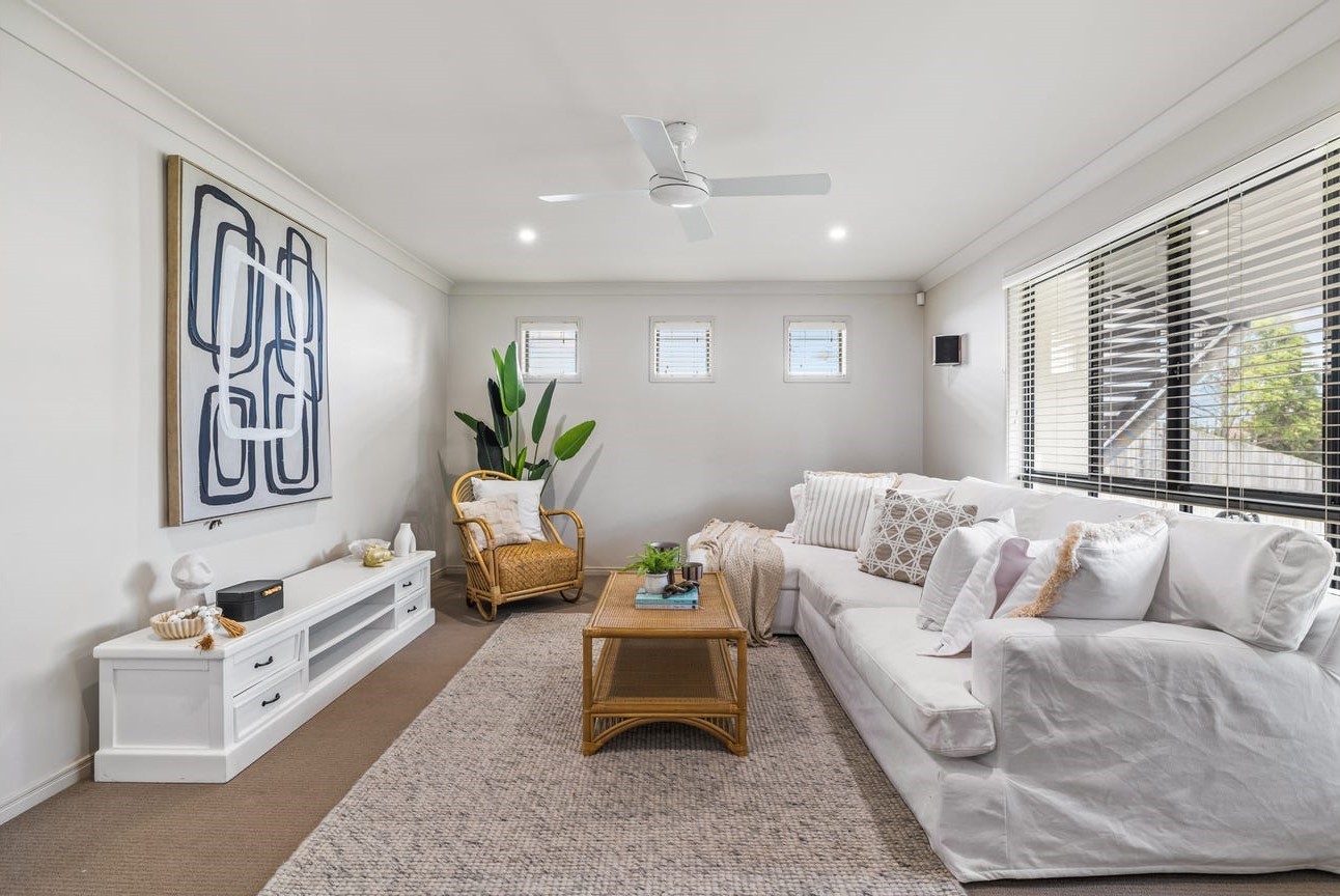 14 Hillcrest Street, Wellington Point, QLD 4160